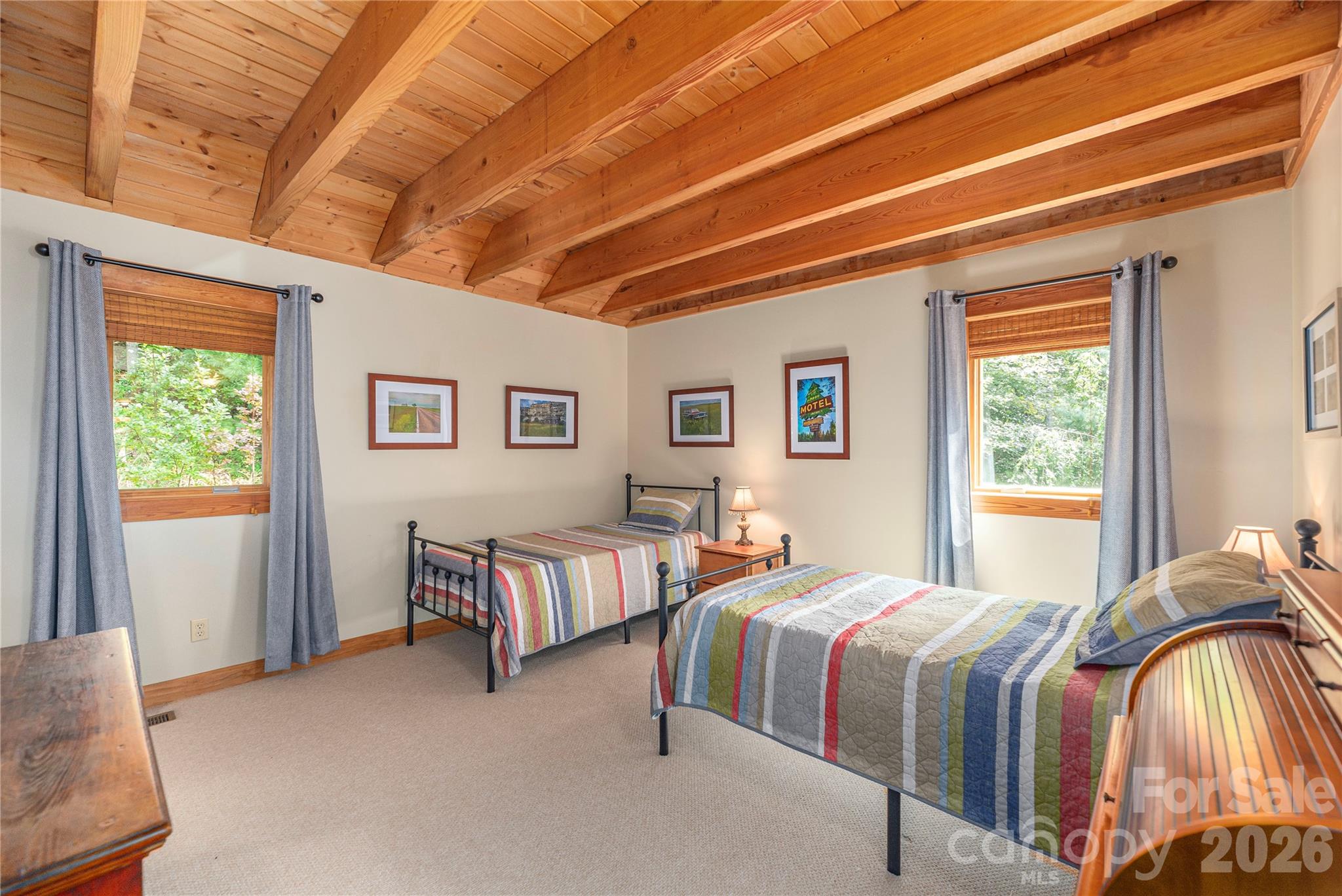 116 Ivy Road — Mills River