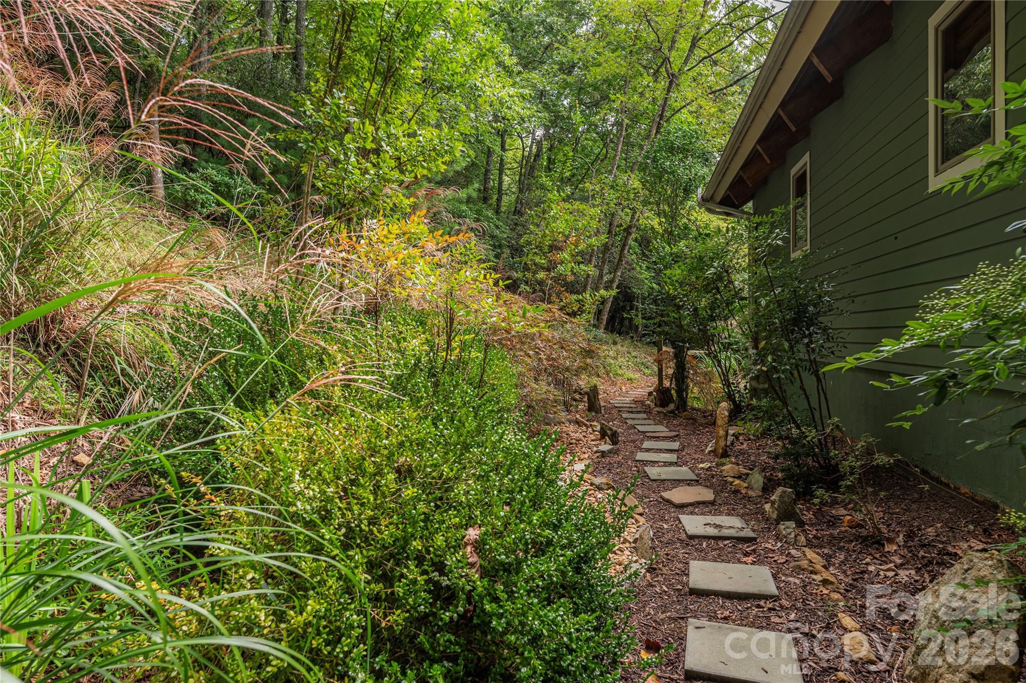 116 Ivy Road — Mills River