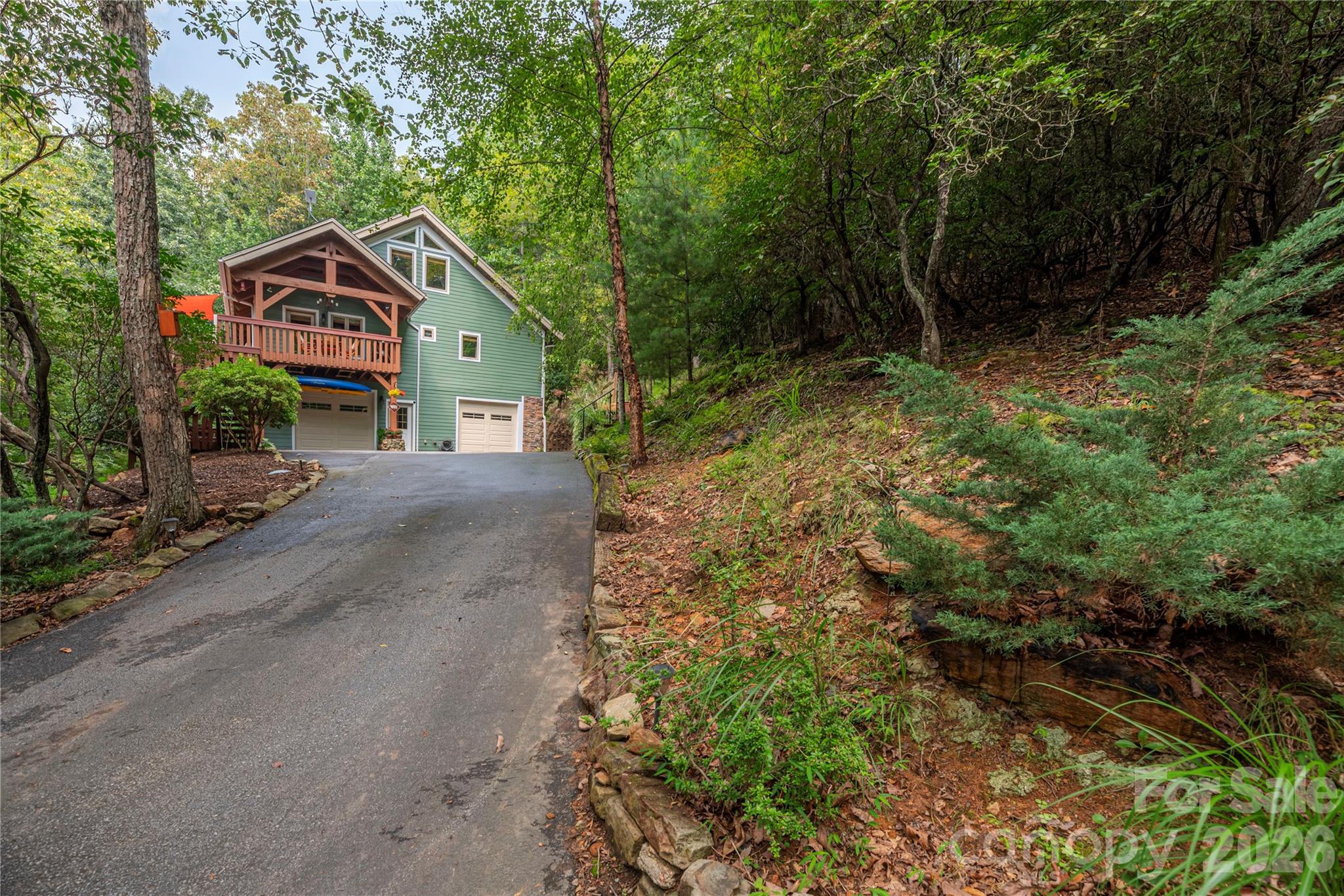 116 Ivy Road — Mills River