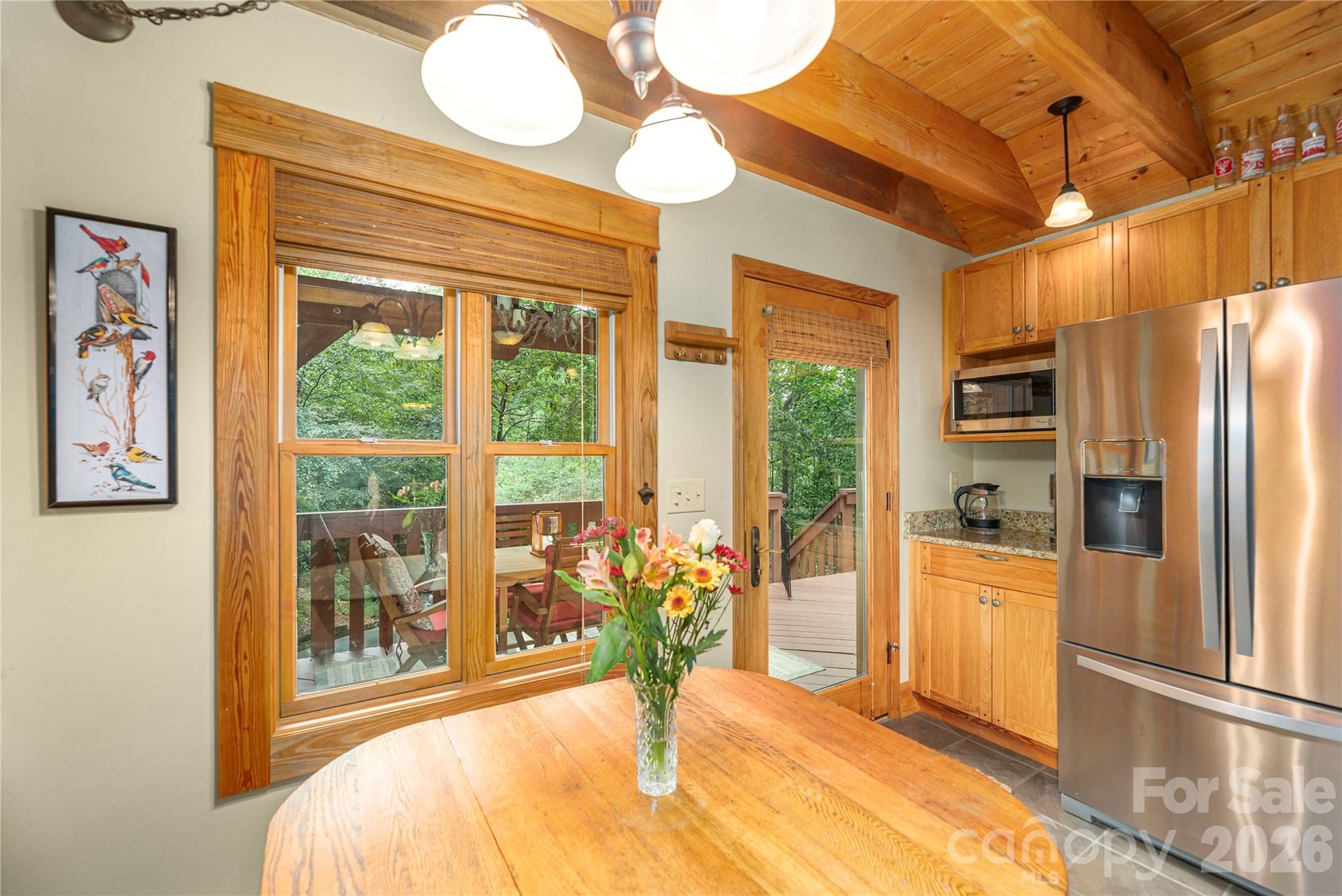 116 Ivy Road — Mills River