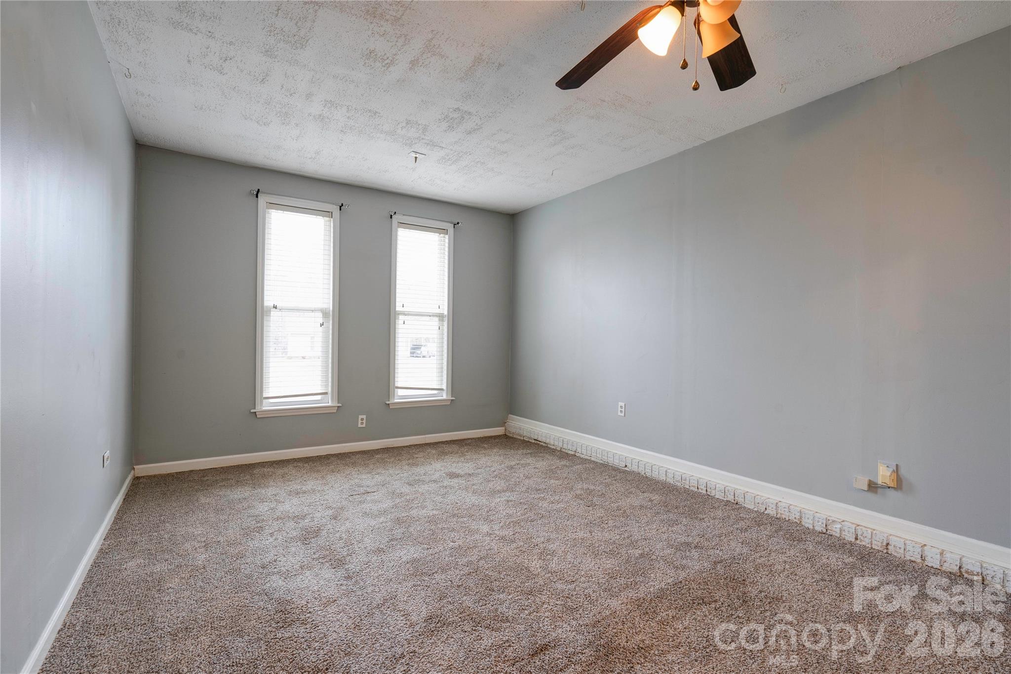 113 Hicks Road — Grover