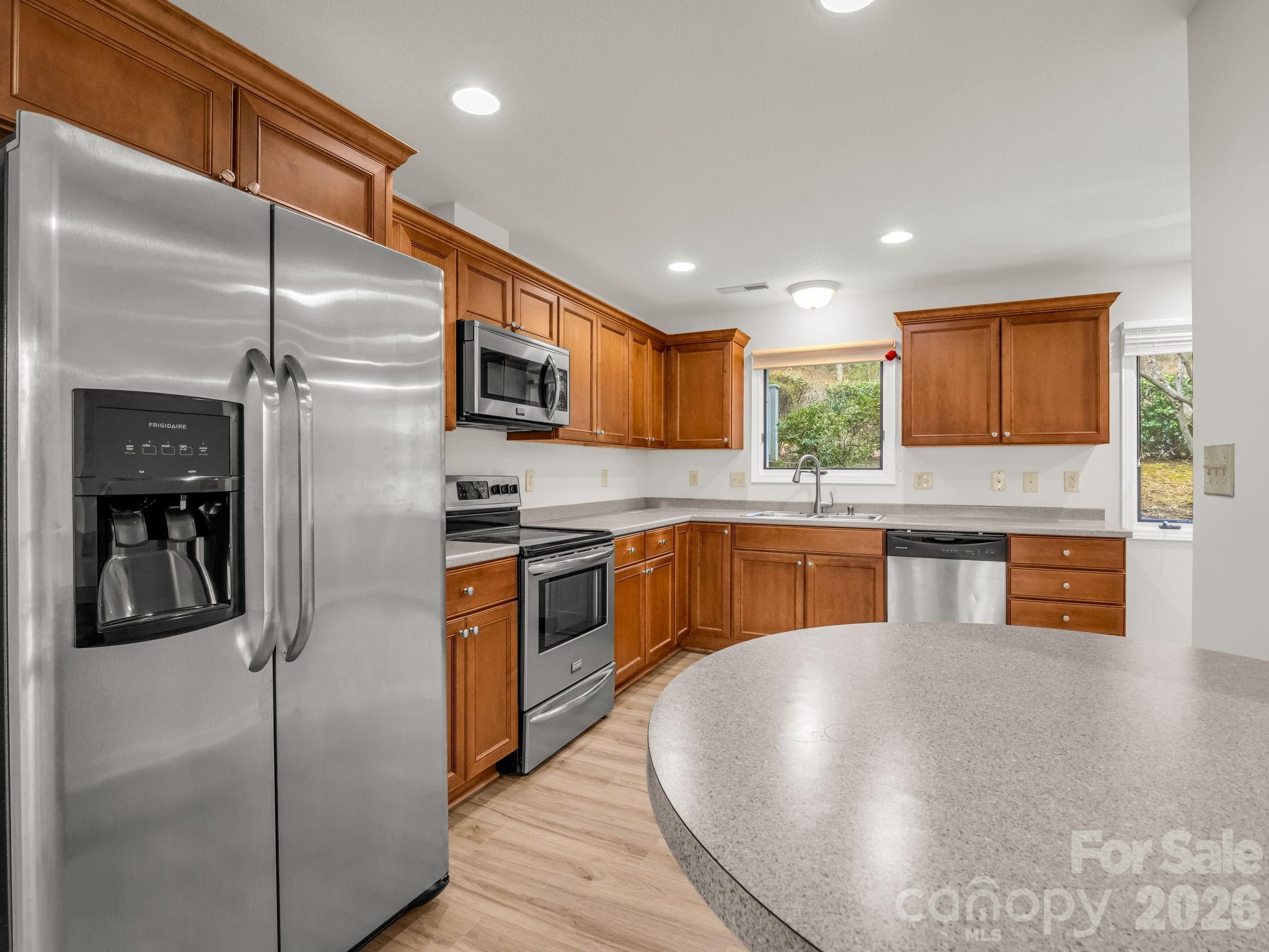 303 Golfside Drive — Flat Rock
