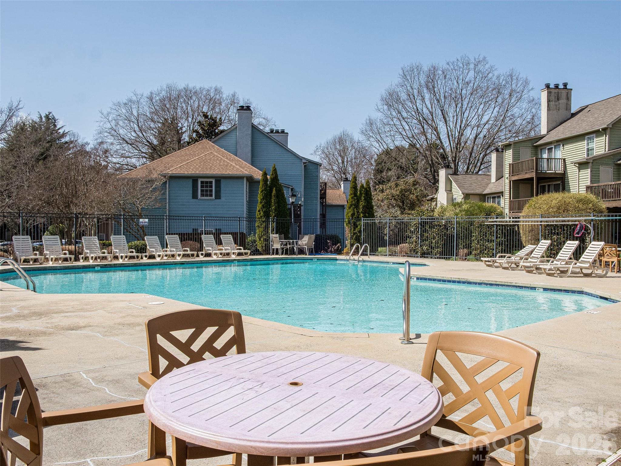 3300 Selwyn Farms Lane #5 — Charlotte