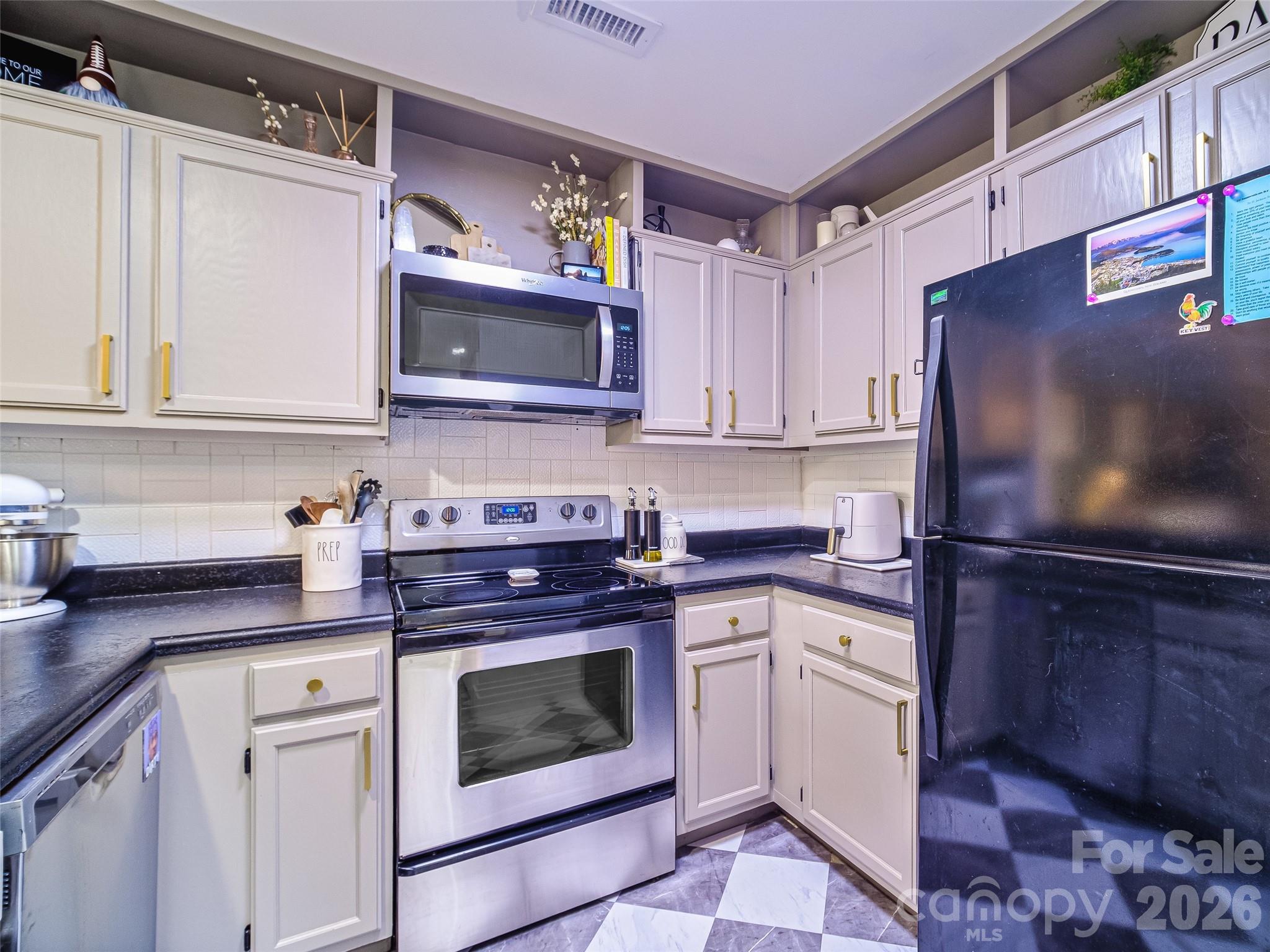 3300 Selwyn Farms Lane #5 — Charlotte