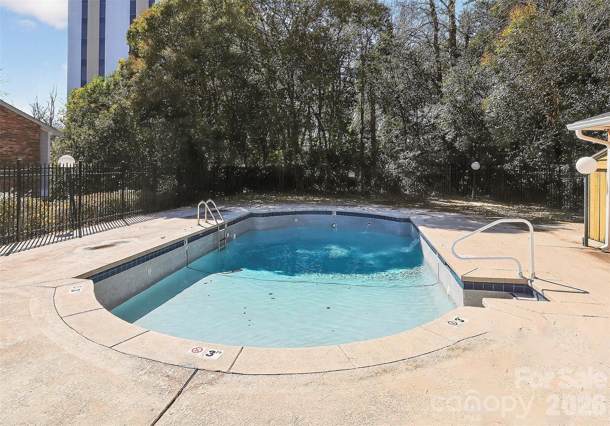4605 Hedgemore Drive #D — Charlotte