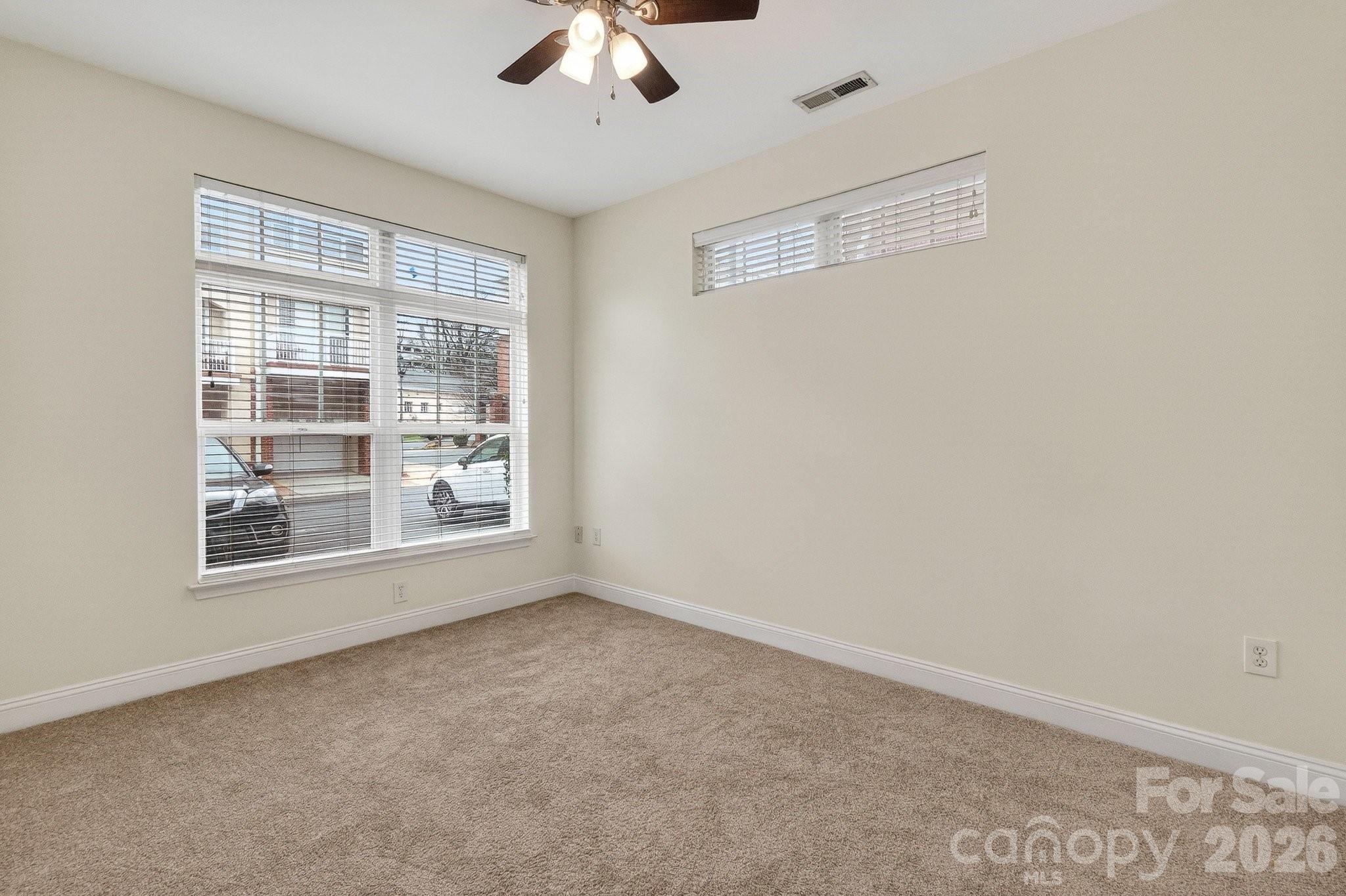 1306 Kenilworth Avenue — Charlotte