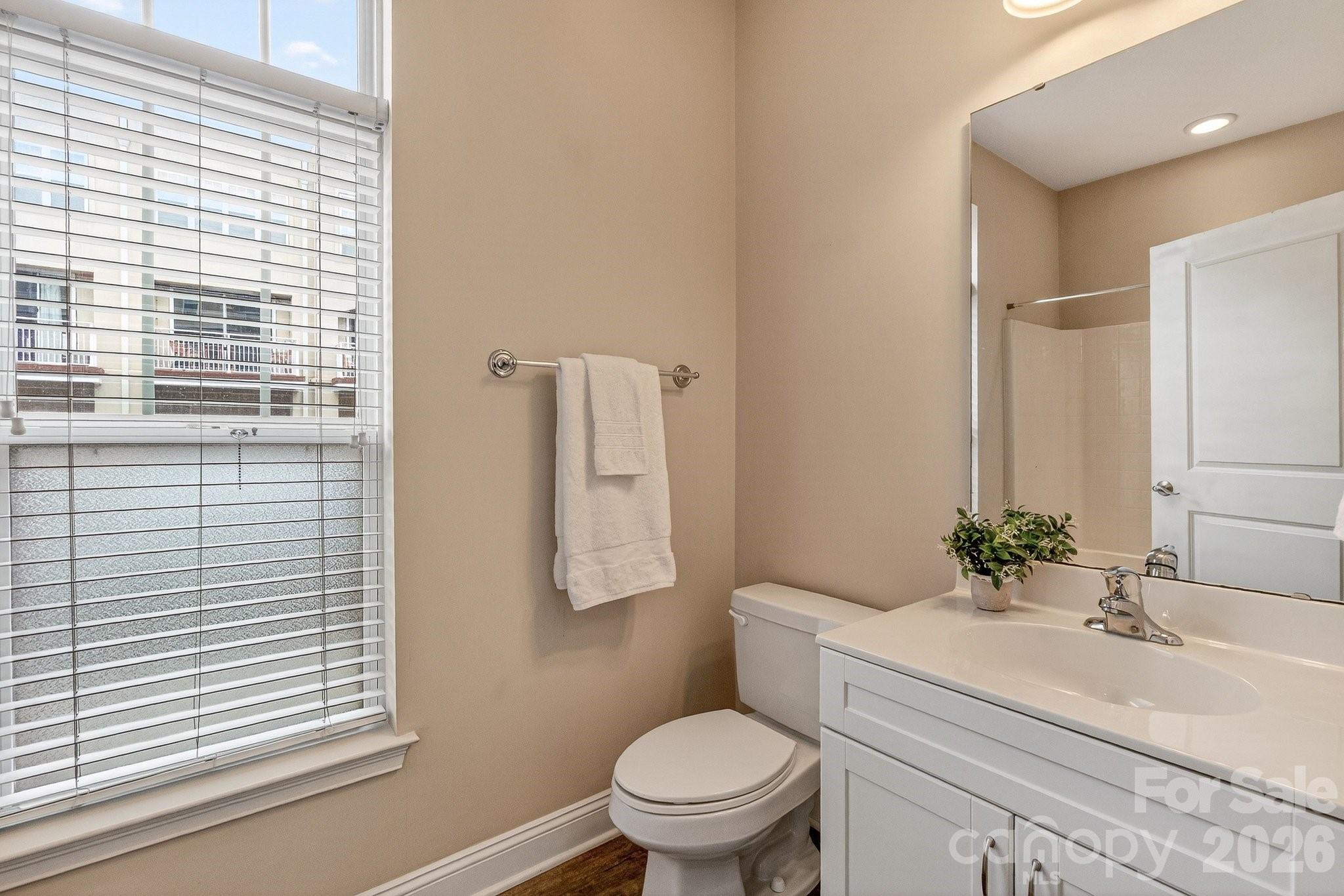 1306 Kenilworth Avenue — Charlotte