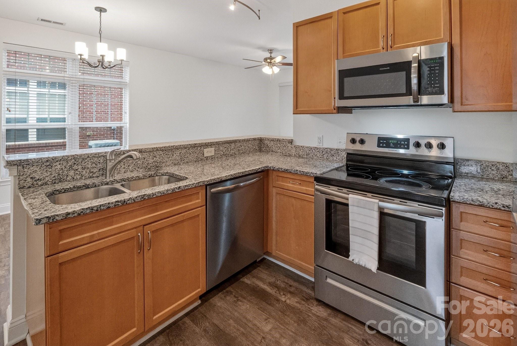 1306 Kenilworth Avenue — Charlotte