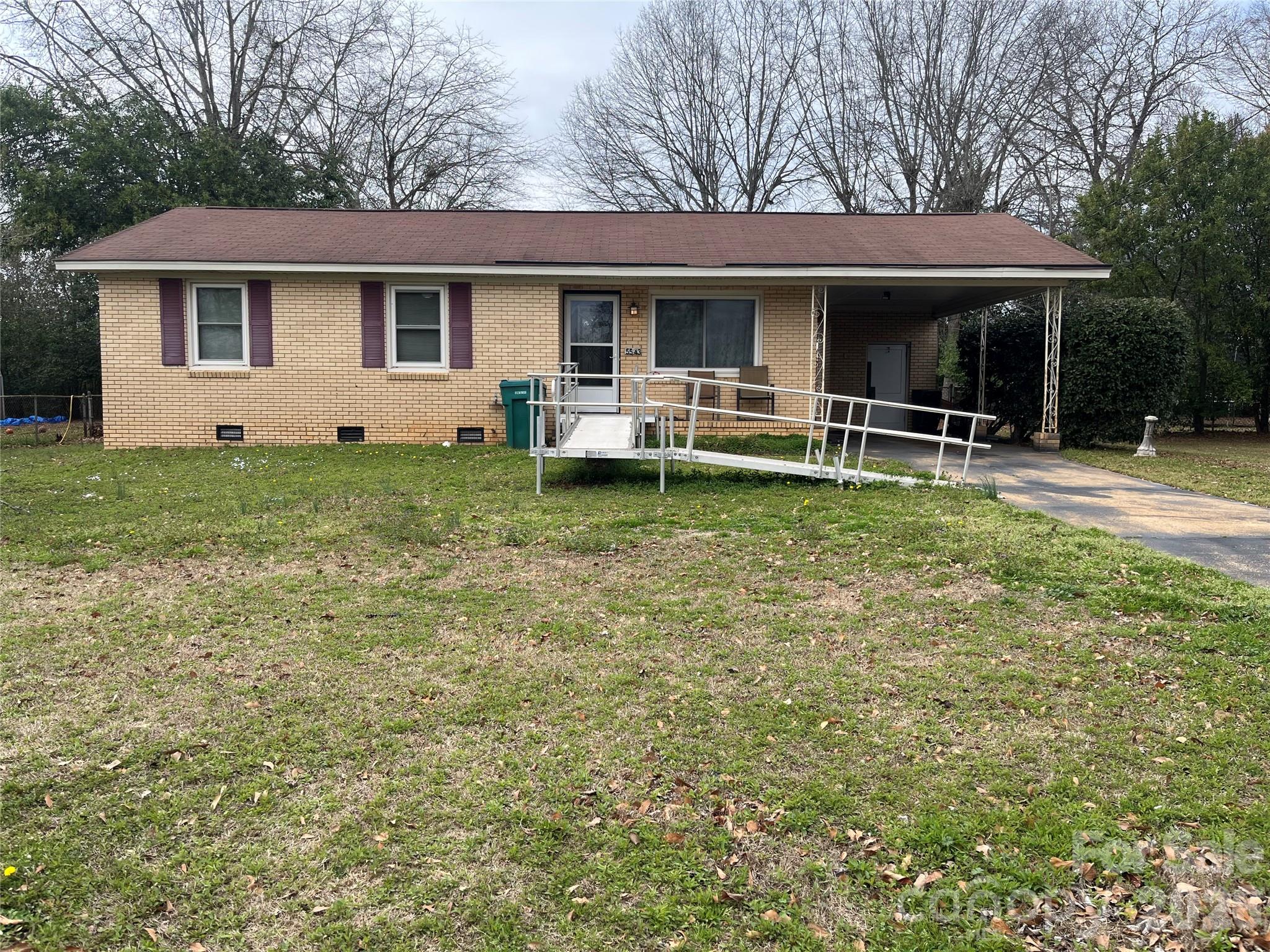 5543 Oakcrest Road — Sumter