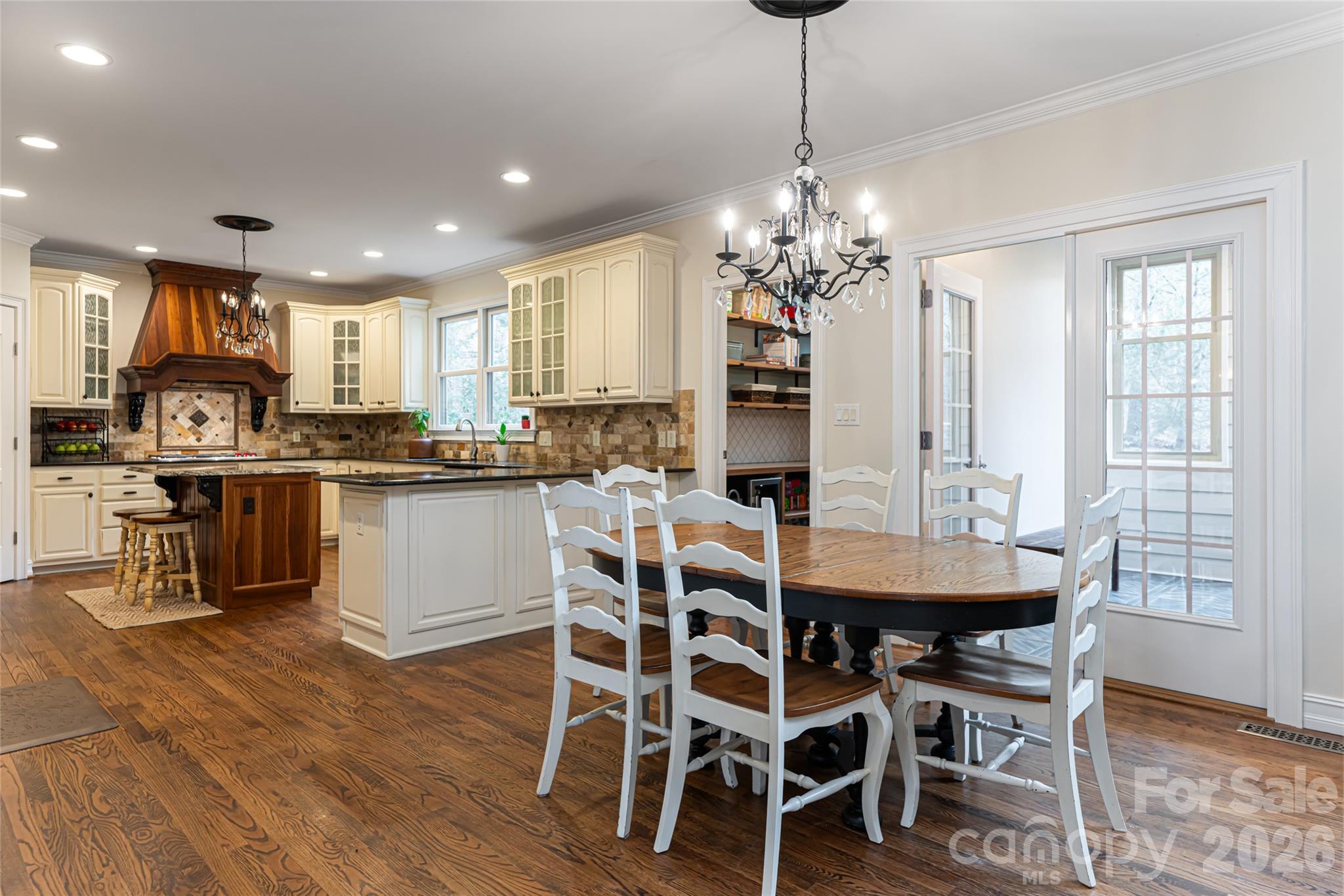 39 Windover Drive — Asheville