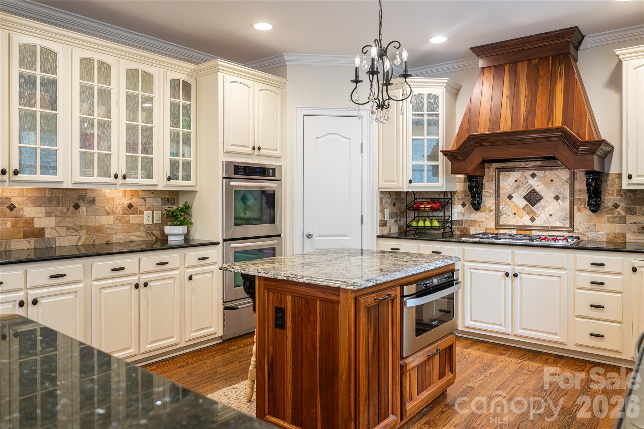 39 Windover Drive — Asheville