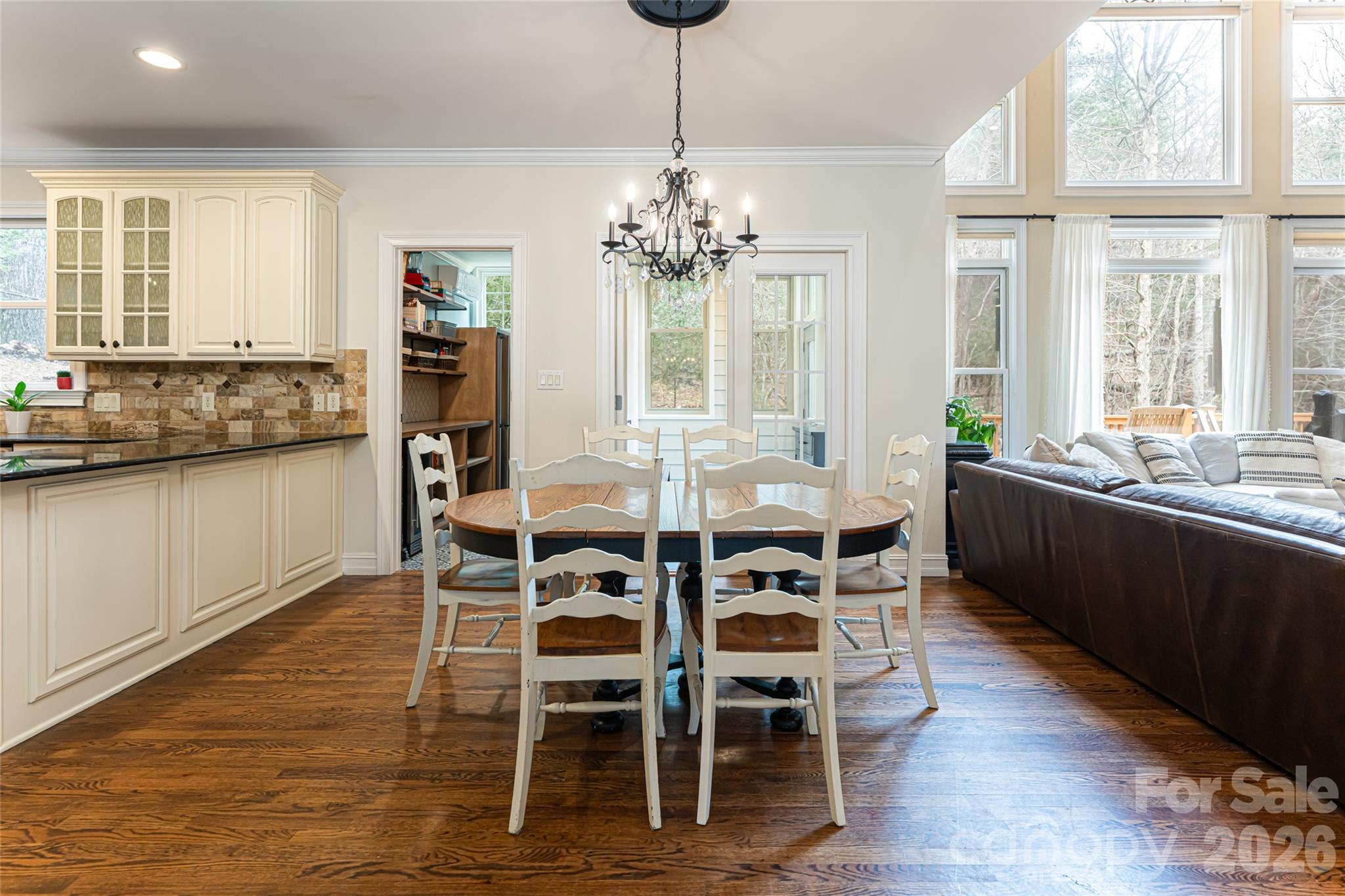 39 Windover Drive — Asheville