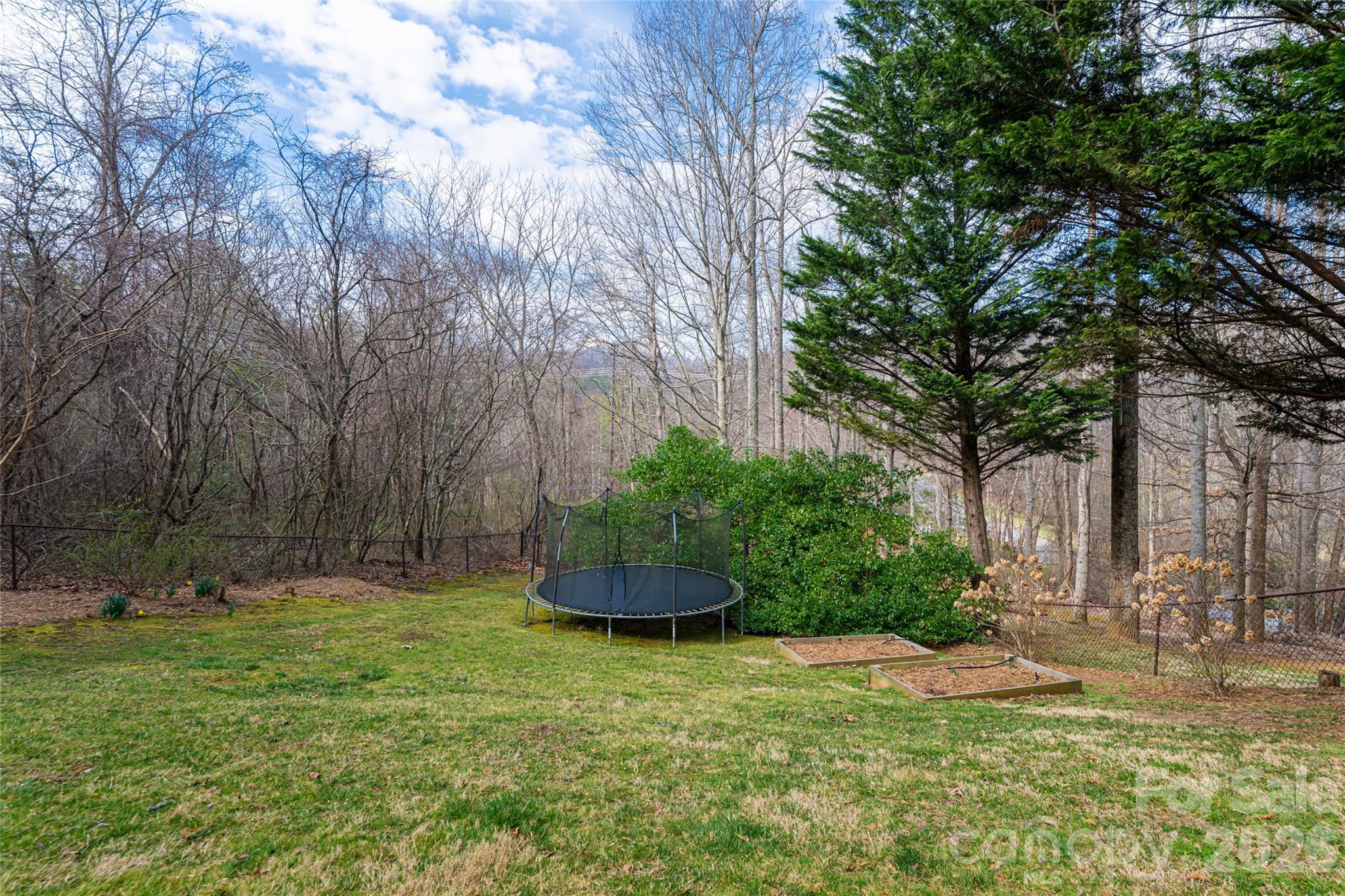 39 Windover Drive — Asheville