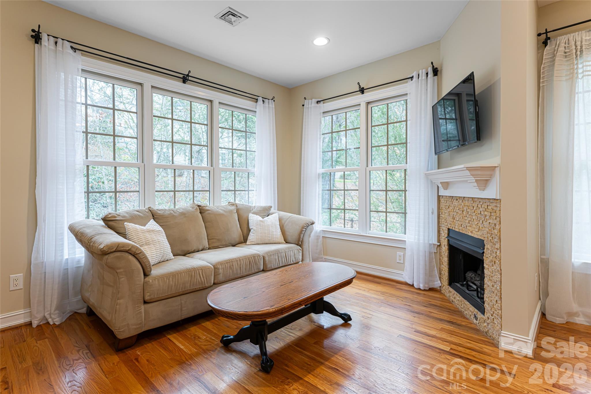 39 Windover Drive — Asheville