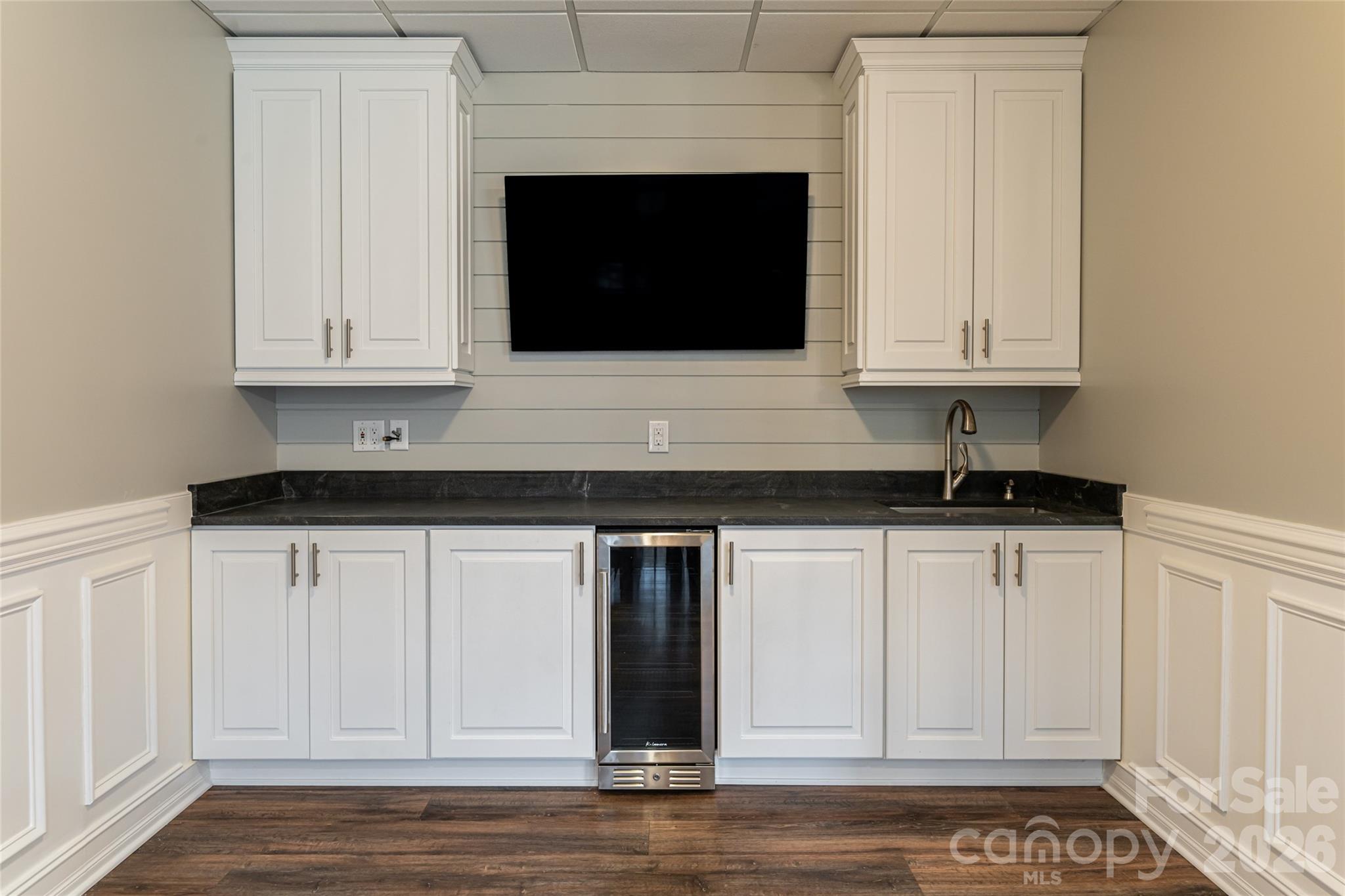 39 Windover Drive — Asheville