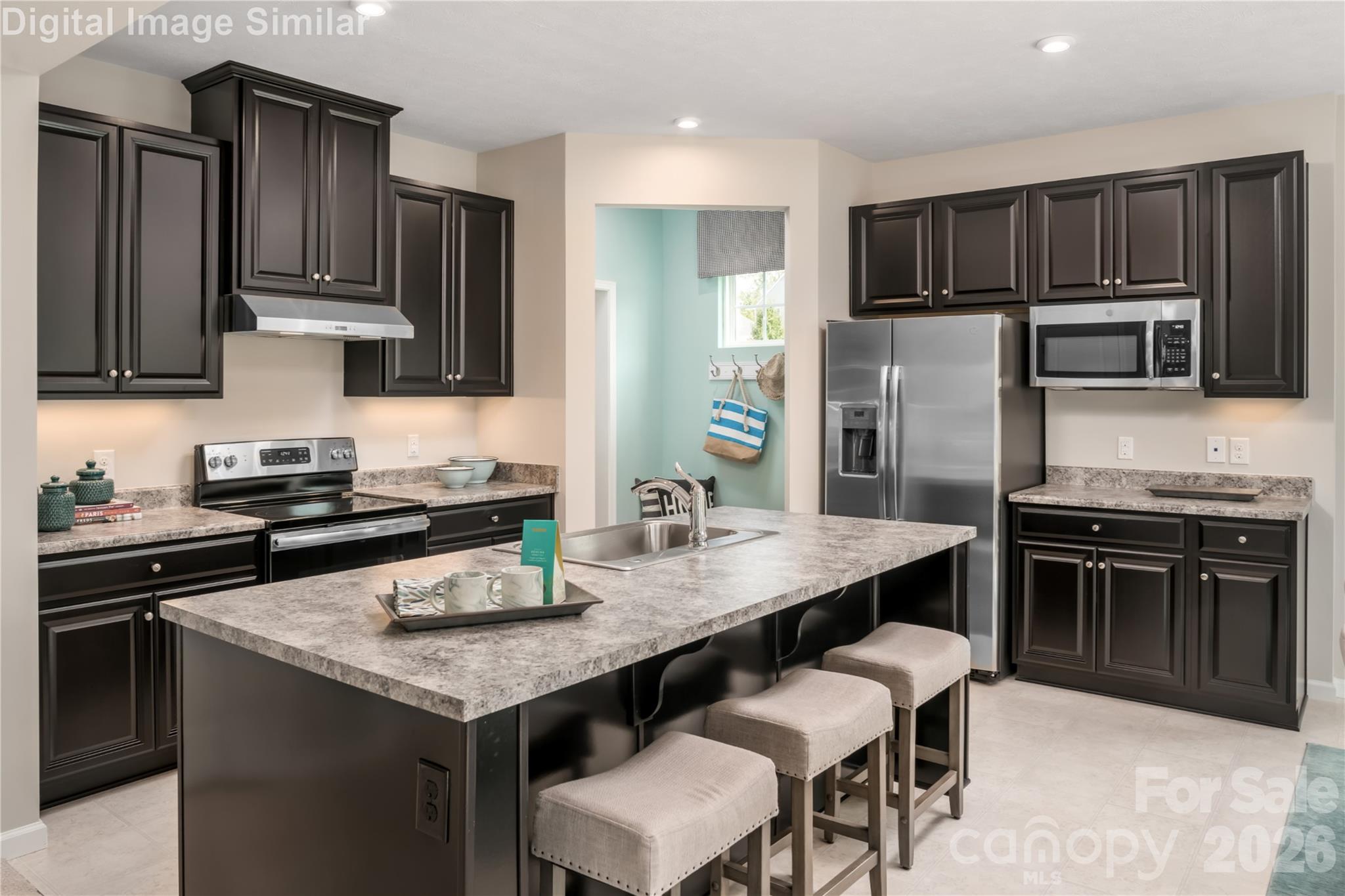 2063 Fernway Drive — Charlotte