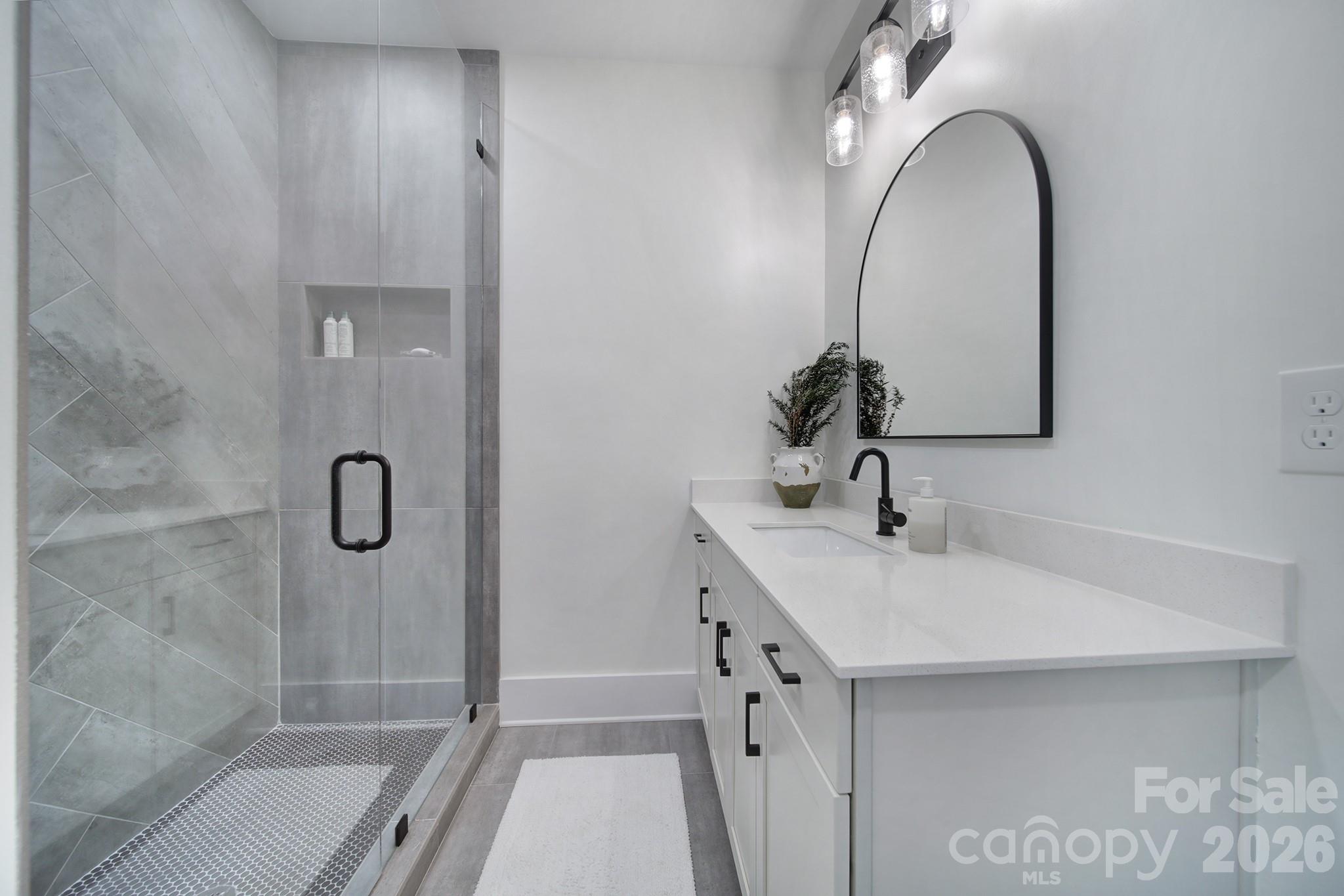 911 Laurel Creek Lane — Charlotte