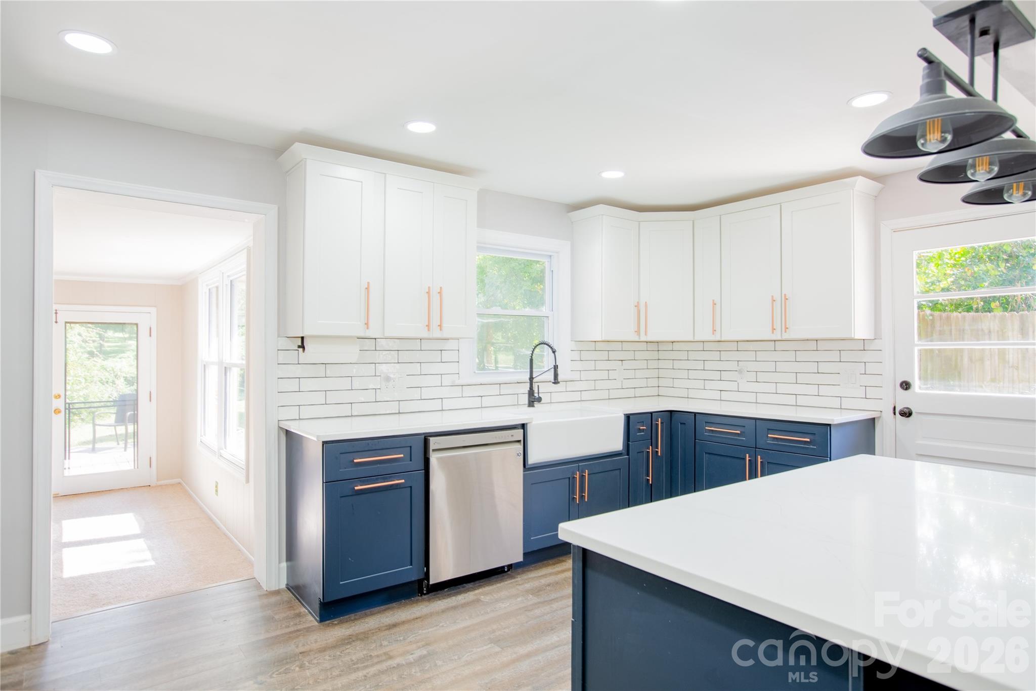 581 Clyde Drive — Winston Salem