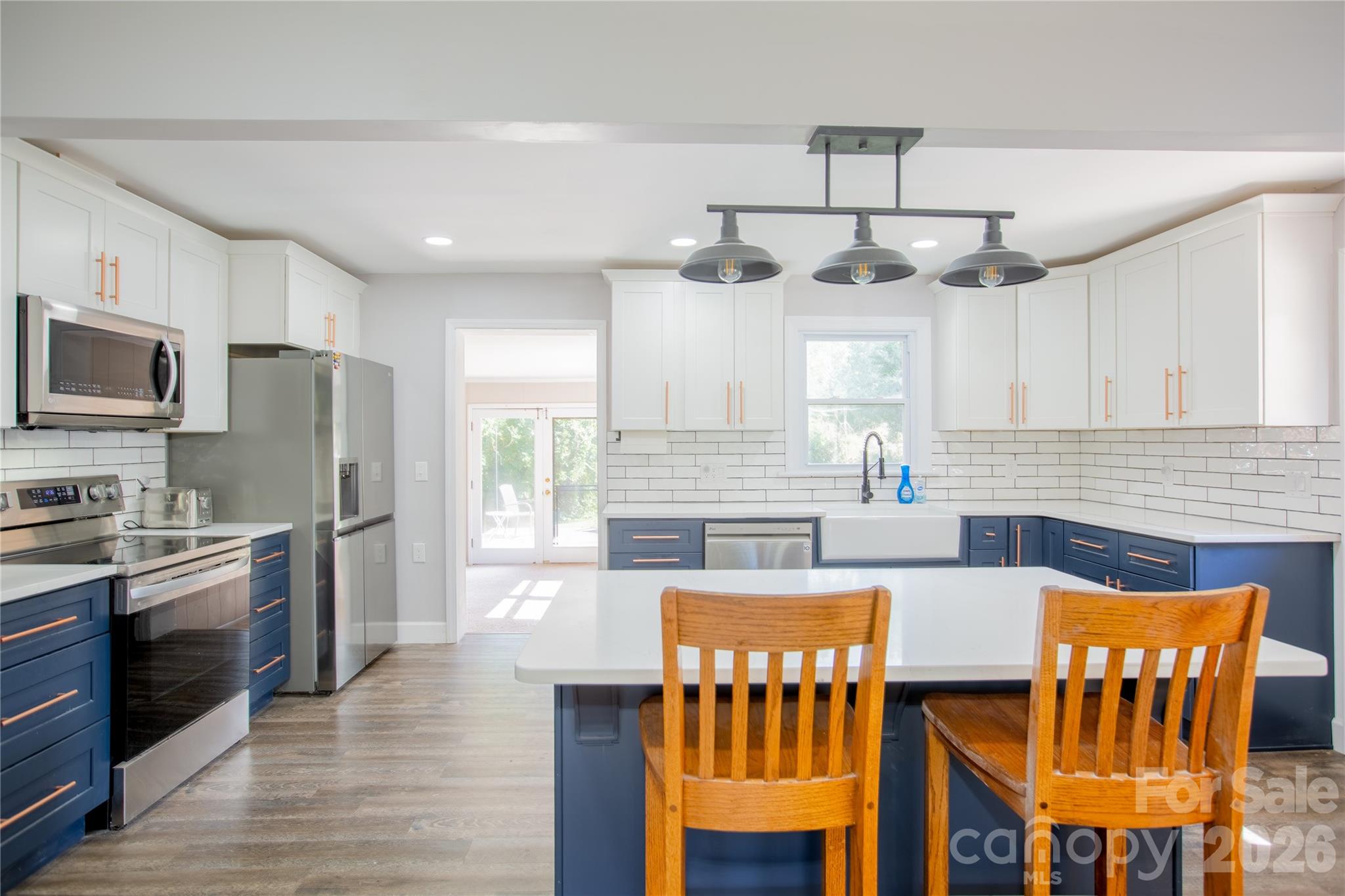 581 Clyde Drive — Winston Salem