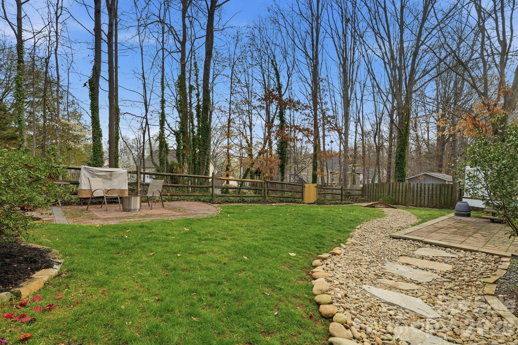 272 Rose Street — Mooresville