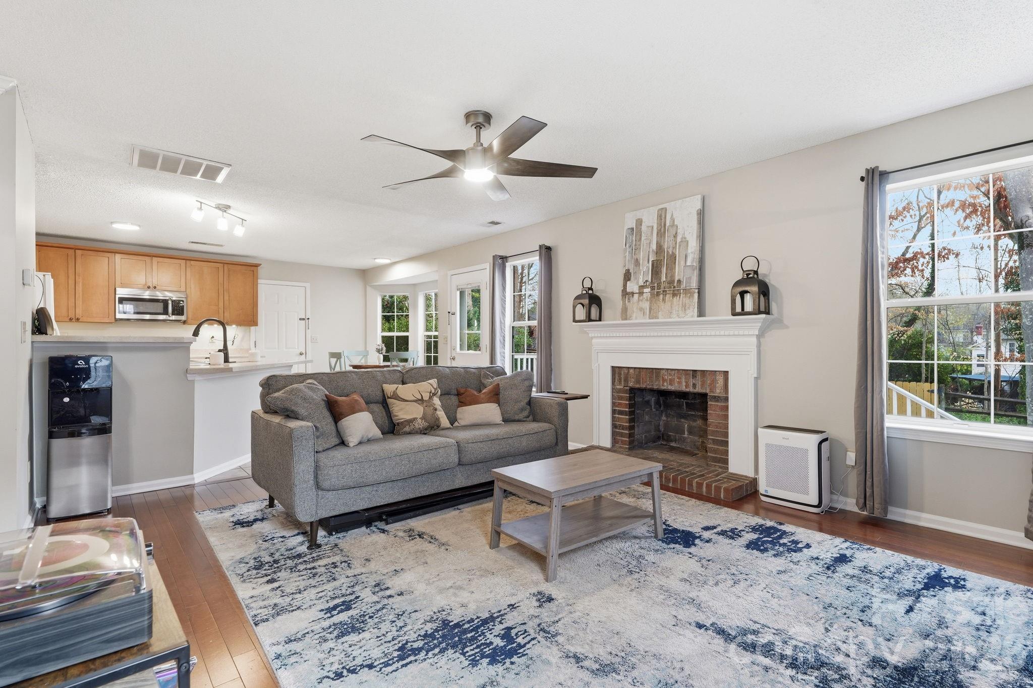 272 Rose Street — Mooresville