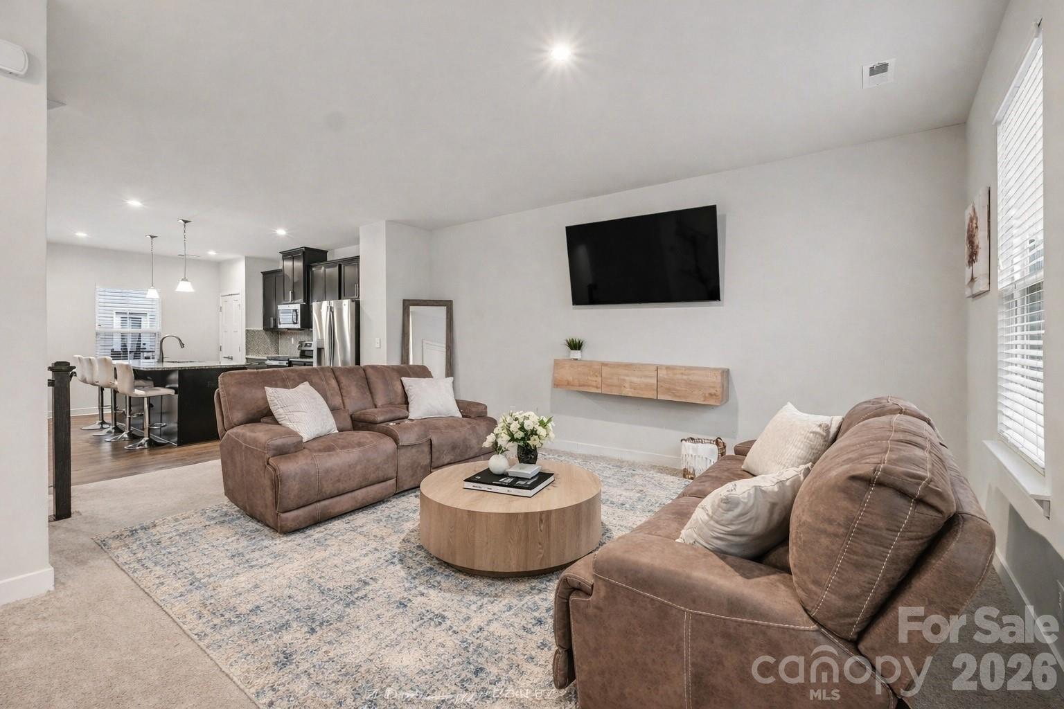 1305 Newell Towns Lane — Charlotte