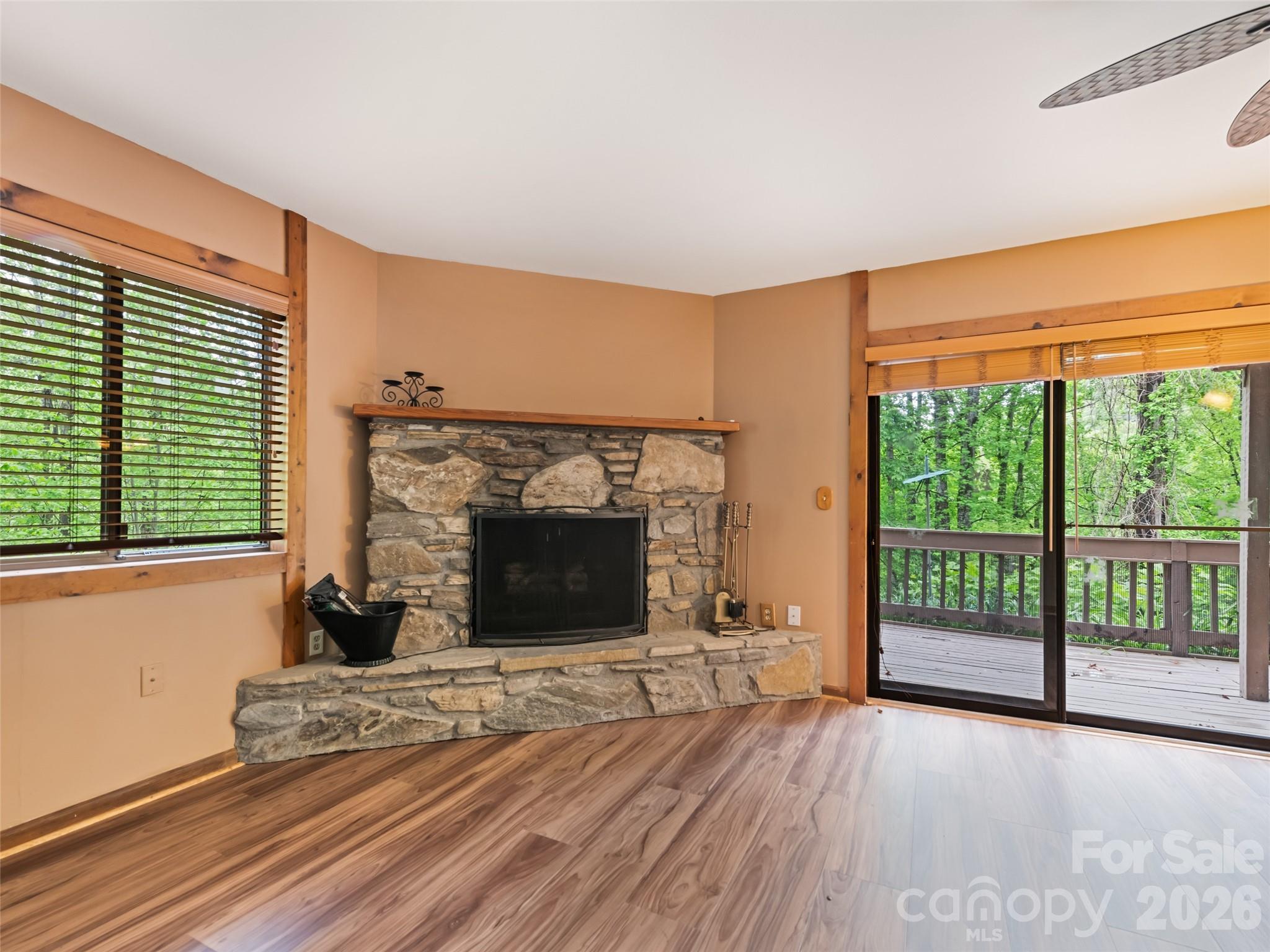 37 George Circle #9 — Maggie Valley