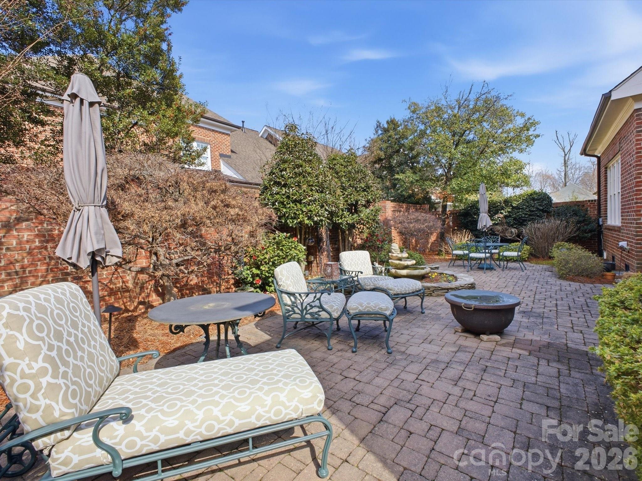 2917 Camden Park Place — Charlotte