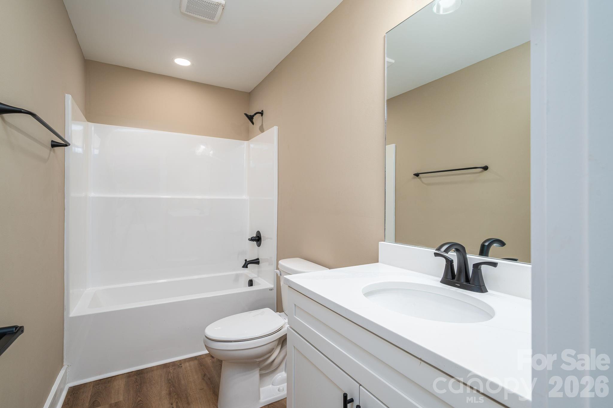 347 Old Belwood Road — Lawndale