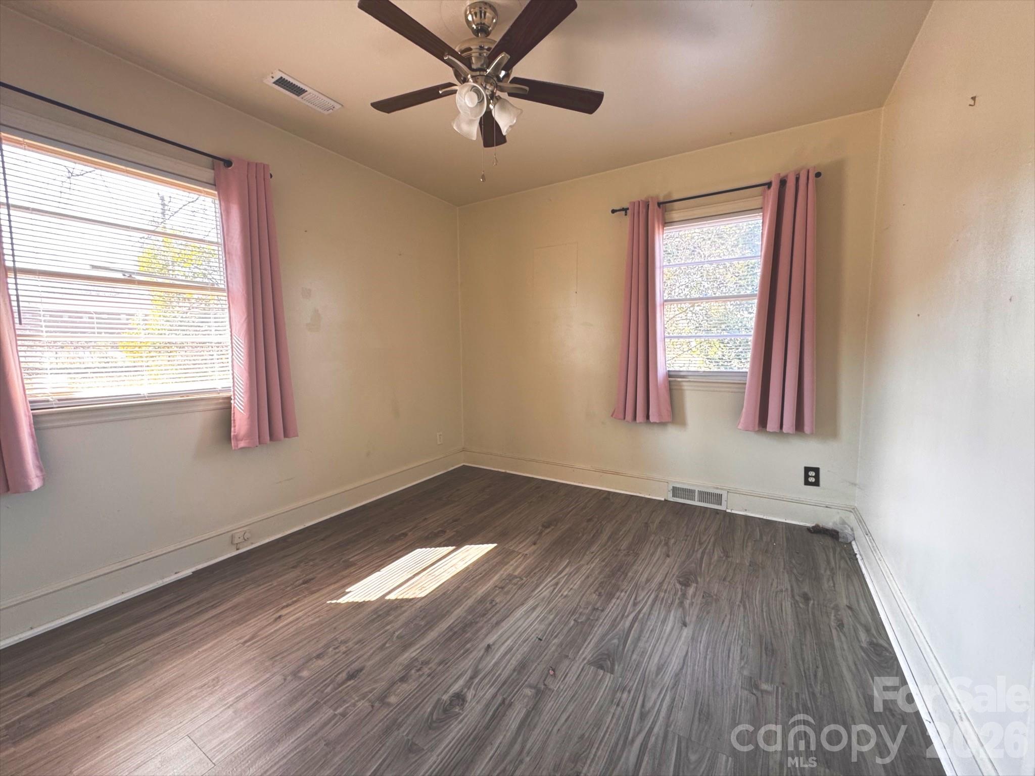 711 Yuma Street — Charlotte