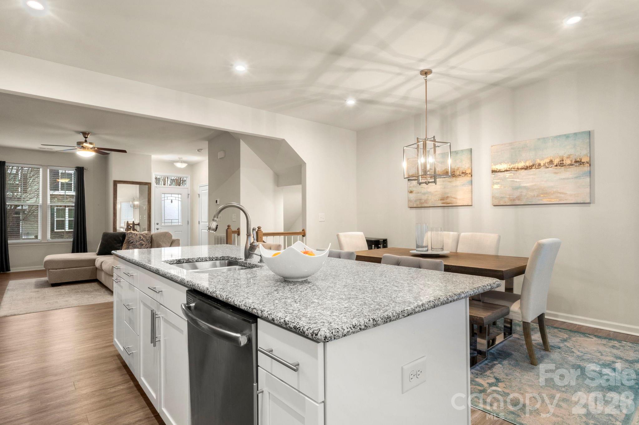 11709 Blessington Road — Huntersville