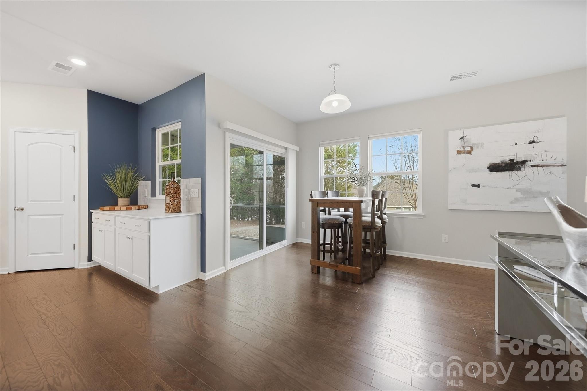 128 W Morehouse Avenue — Mooresville