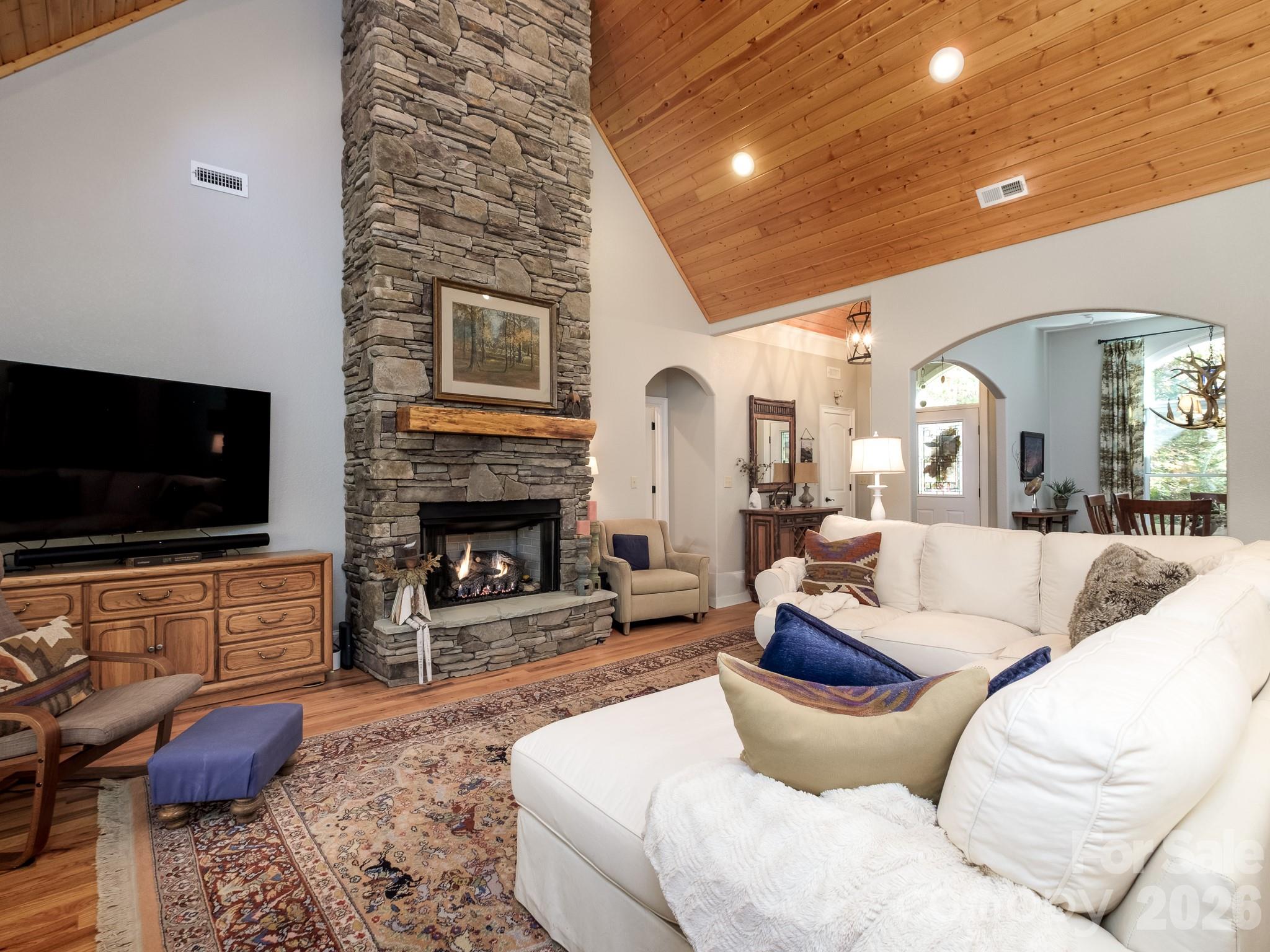 674 Soquili Drive — Brevard