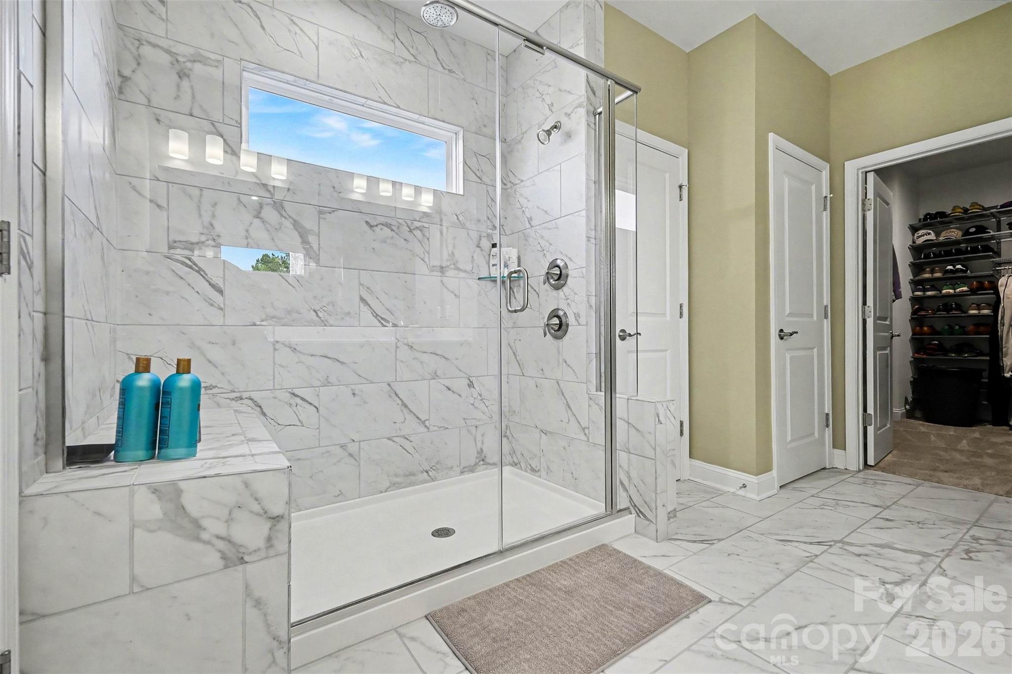 11004 Larkslea Lane — Charlotte