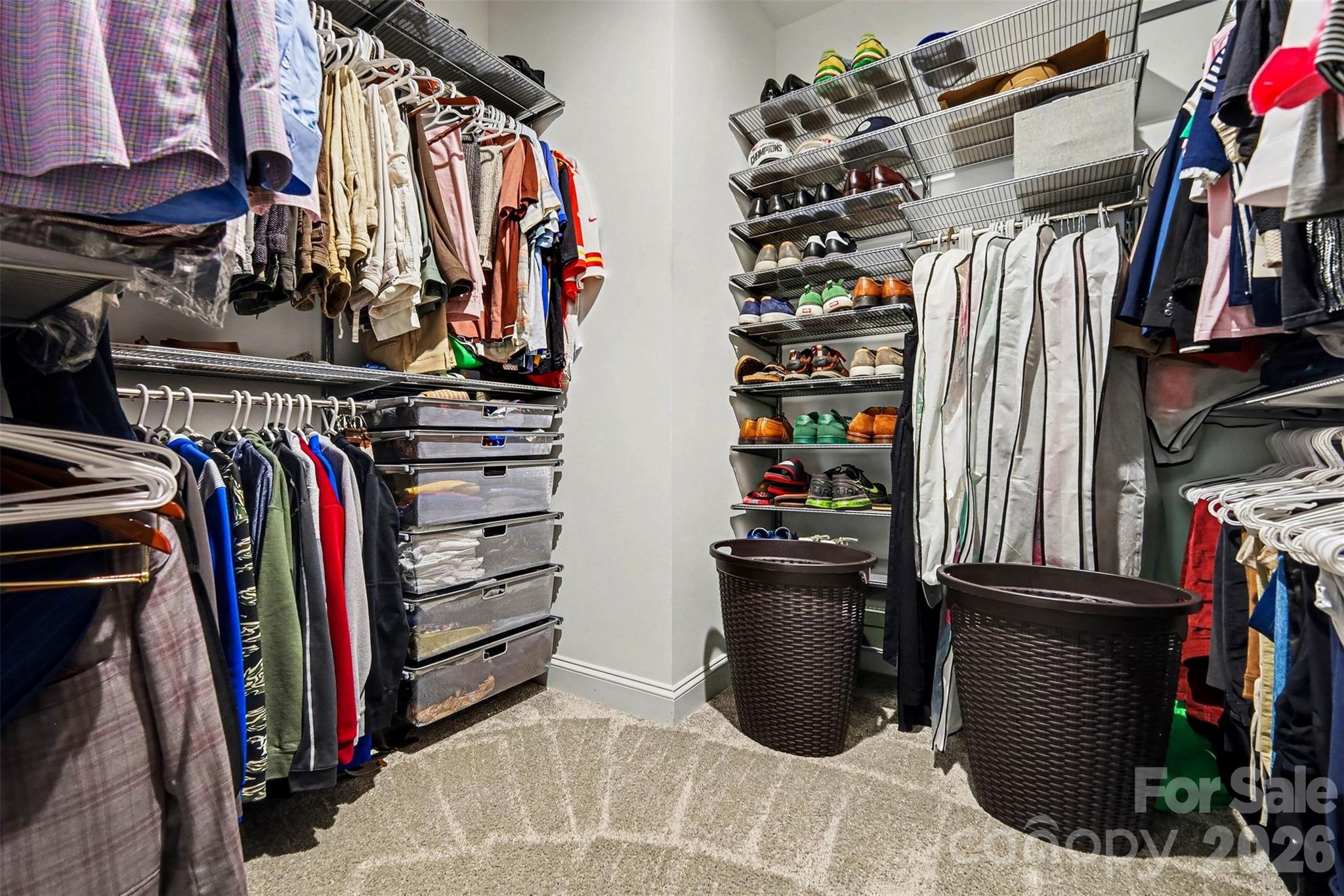 11004 Larkslea Lane — Charlotte