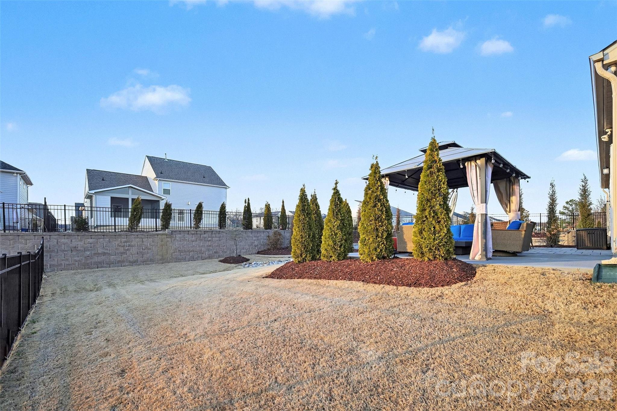 11004 Larkslea Lane — Charlotte