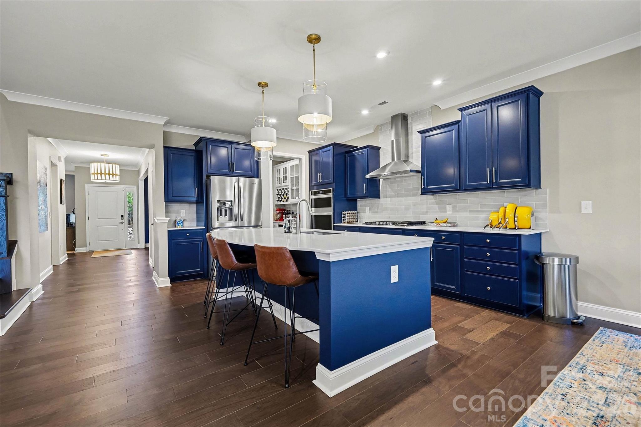 11004 Larkslea Lane — Charlotte