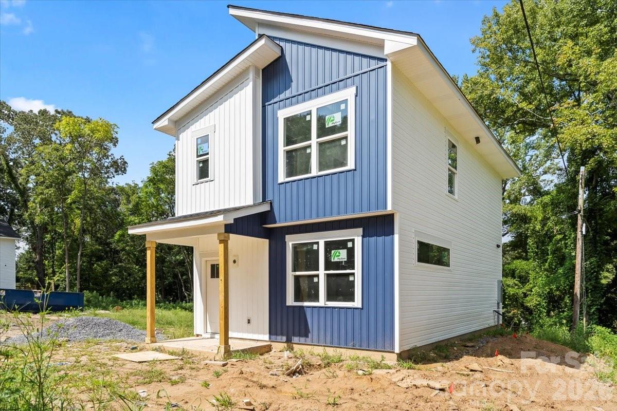 213 Knot Street — Shelby
