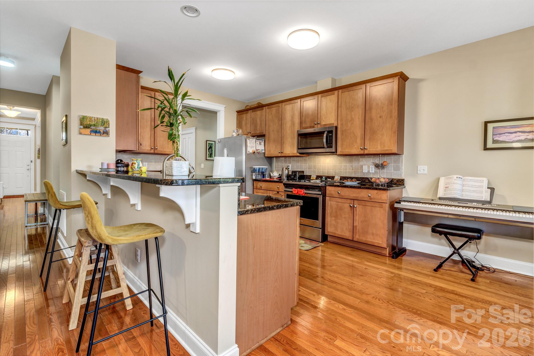 12 Hoolet Court — Candler