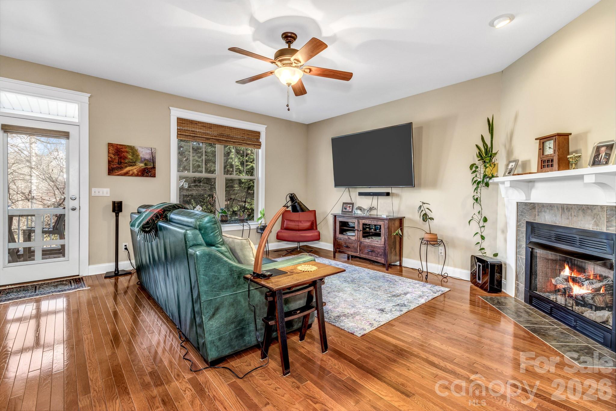 12 Hoolet Court — Candler