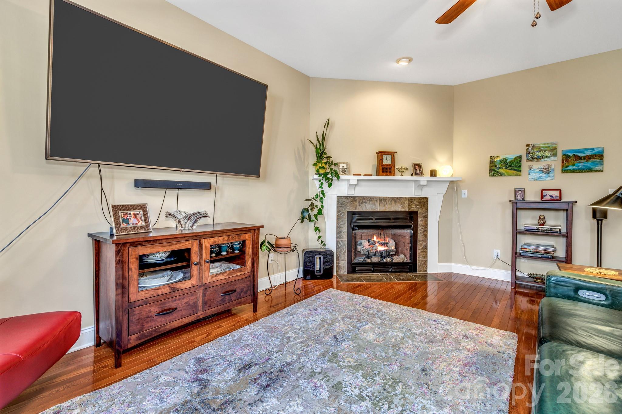 12 Hoolet Court — Candler