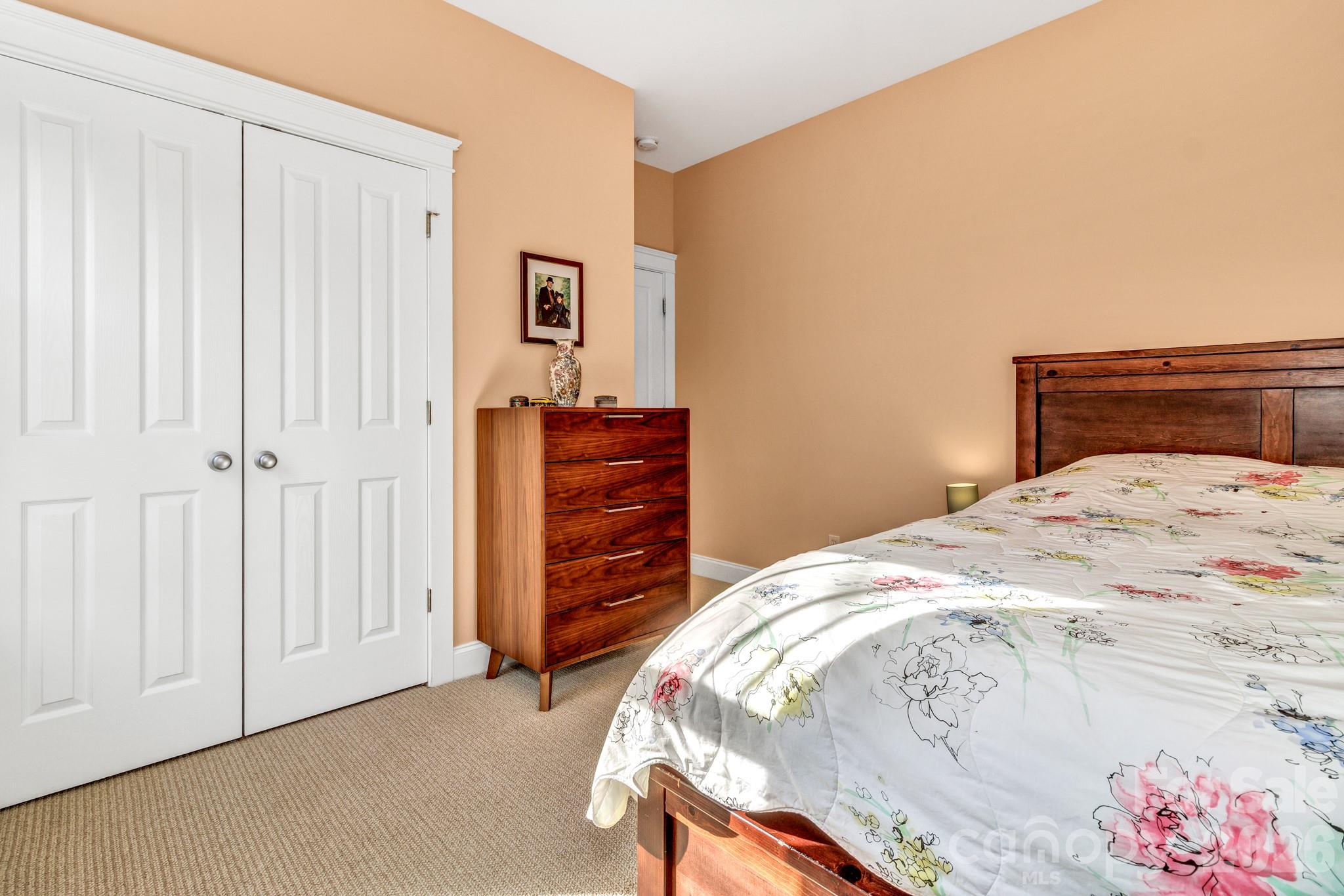 12 Hoolet Court — Candler