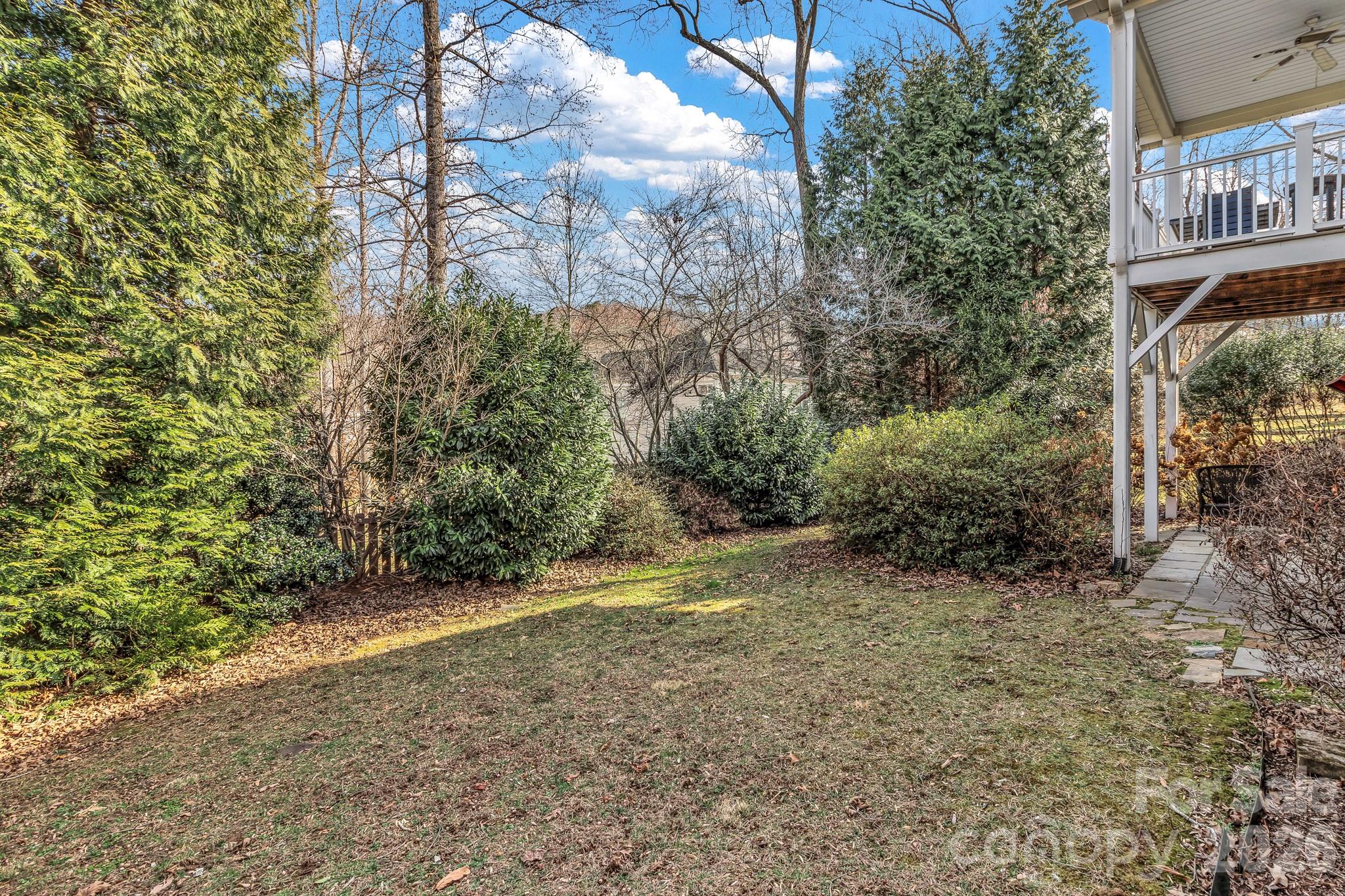 12 Hoolet Court — Candler