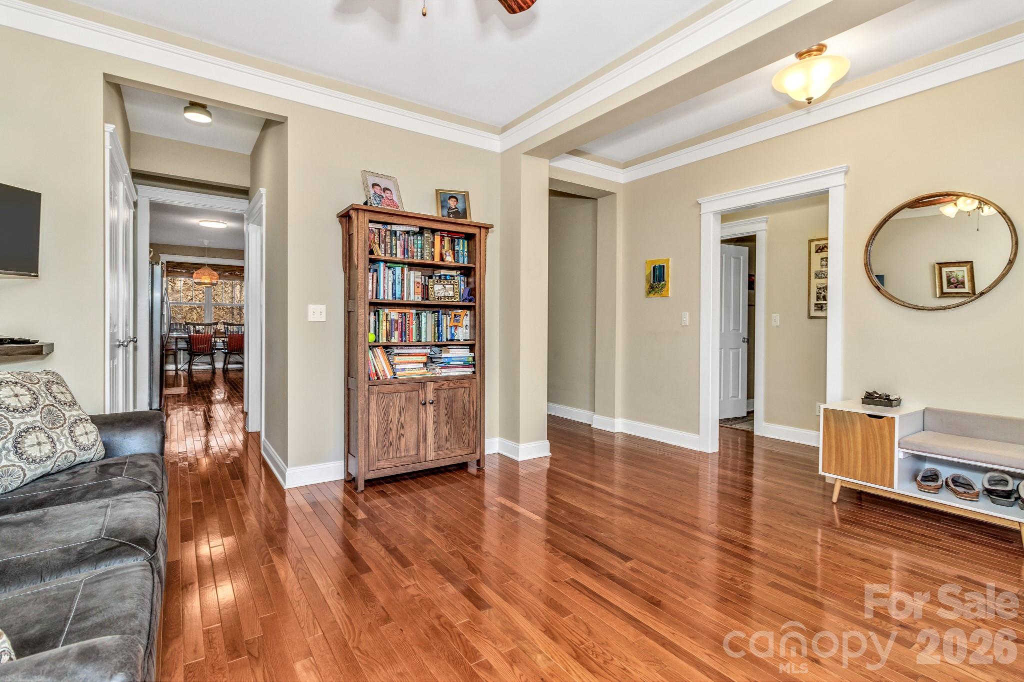 12 Hoolet Court — Candler