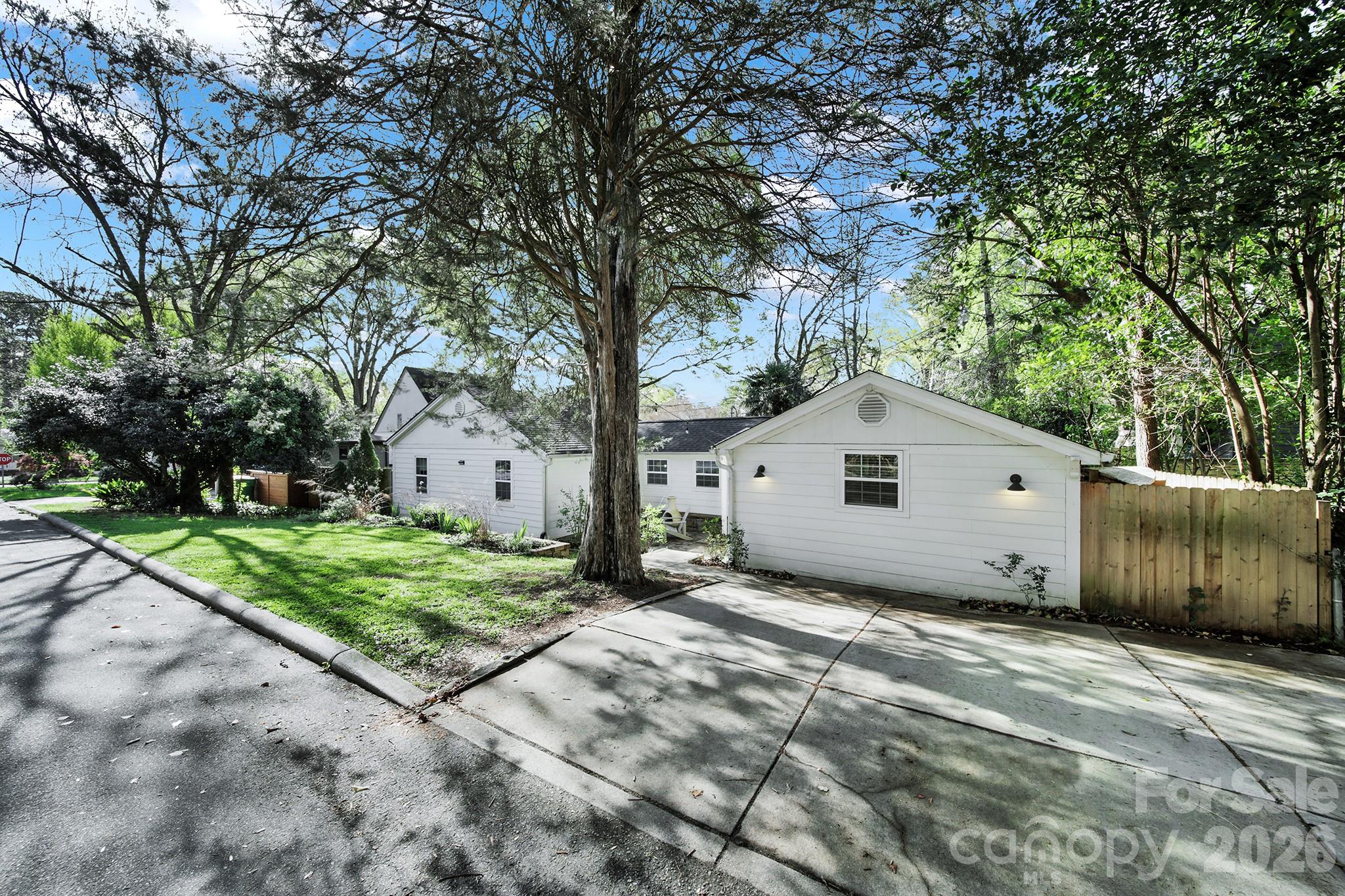 2314 Wolfe Street — Charlotte