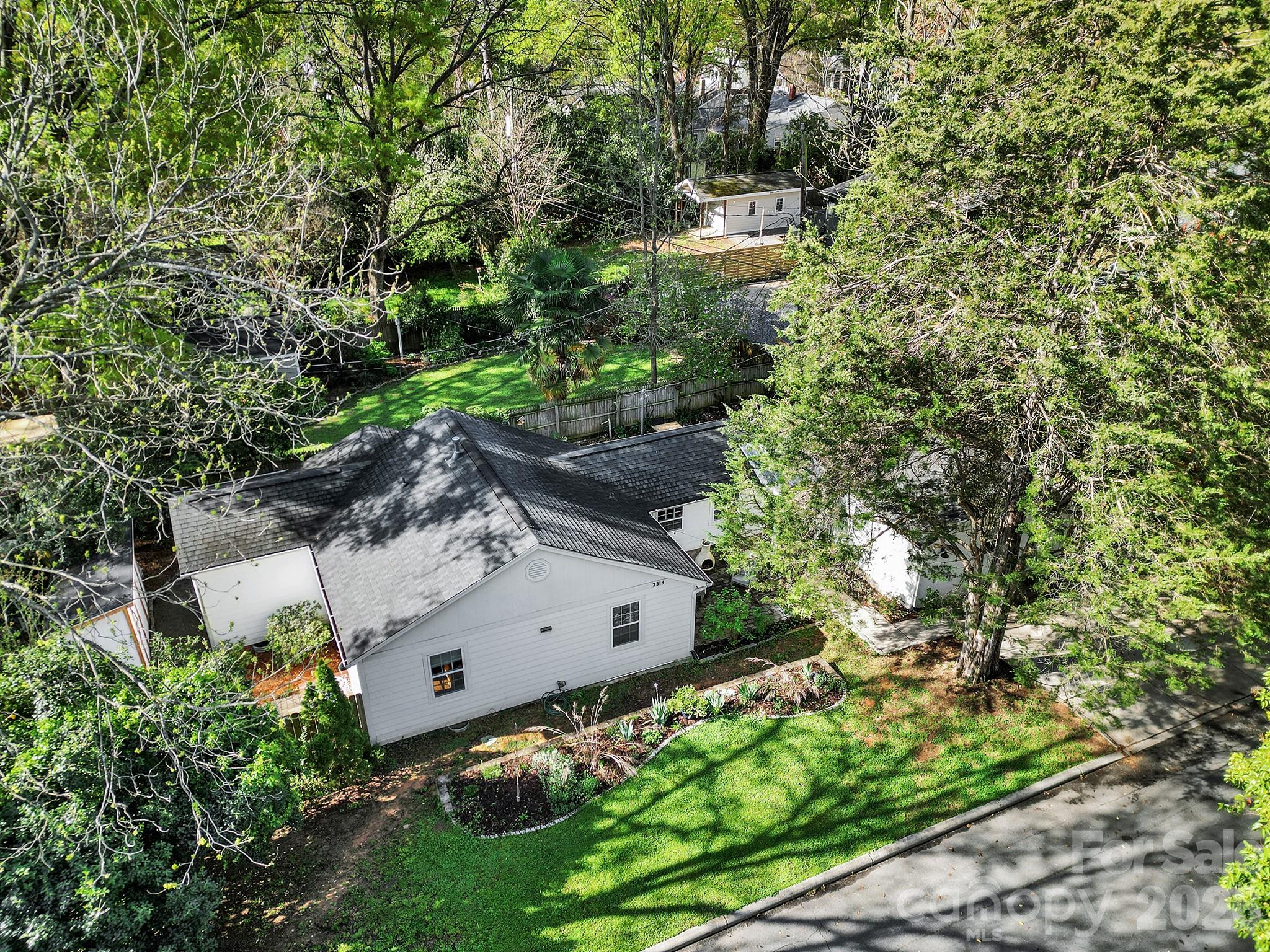 2314 Wolfe Street — Charlotte