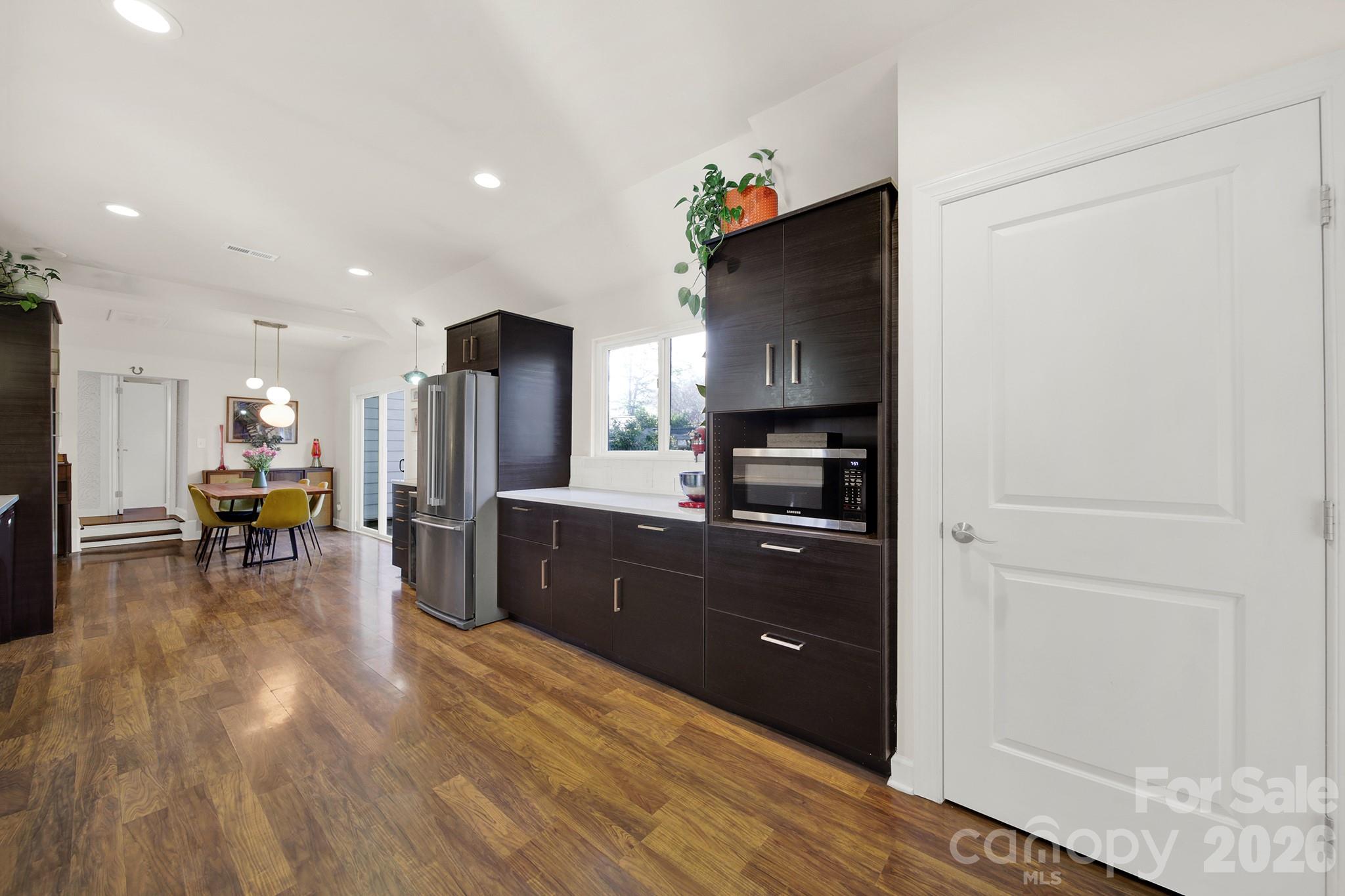 2314 Wolfe Street — Charlotte