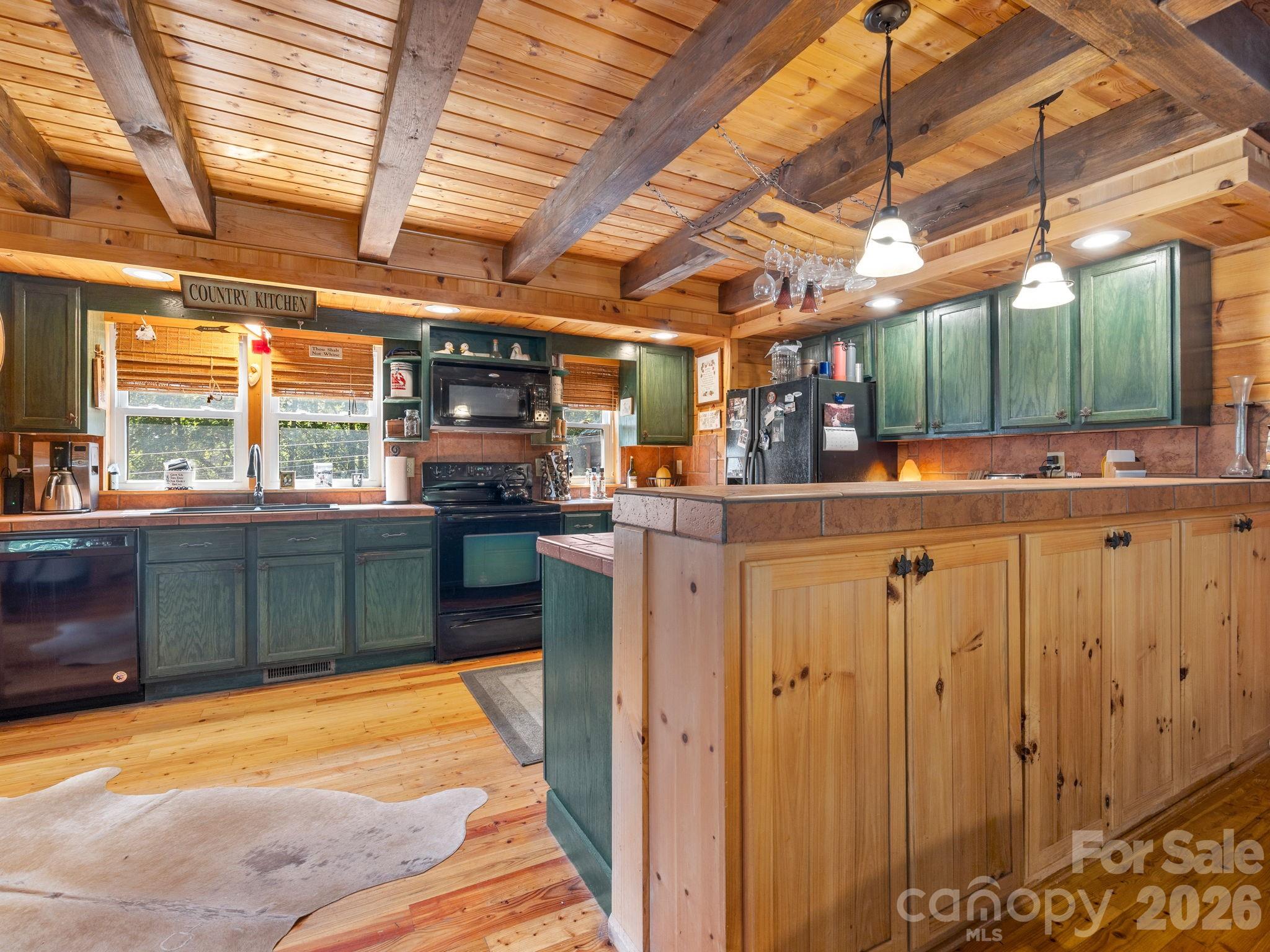 190 Elliot Lane — Rutherfordton