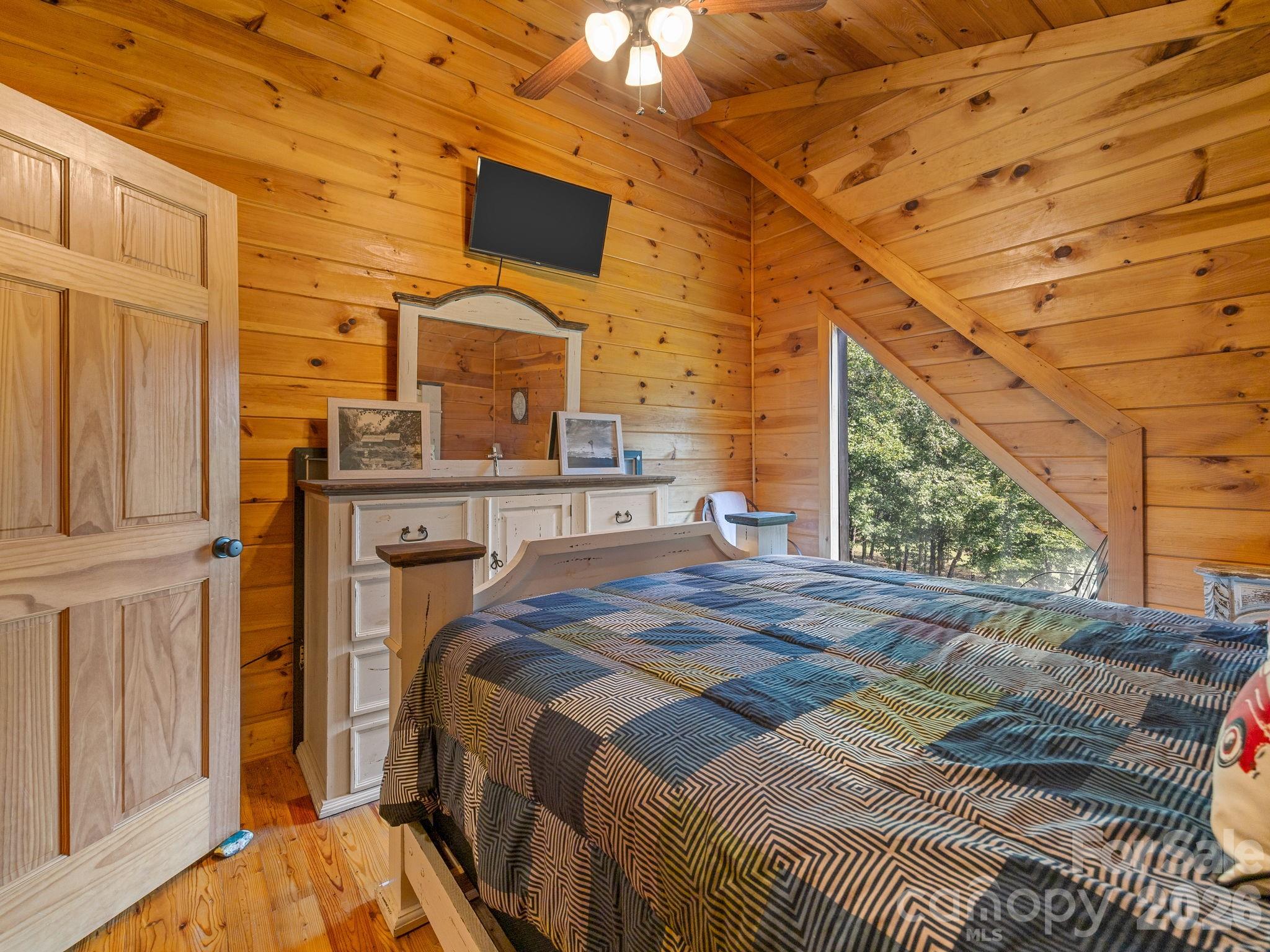 190 Elliot Lane — Rutherfordton