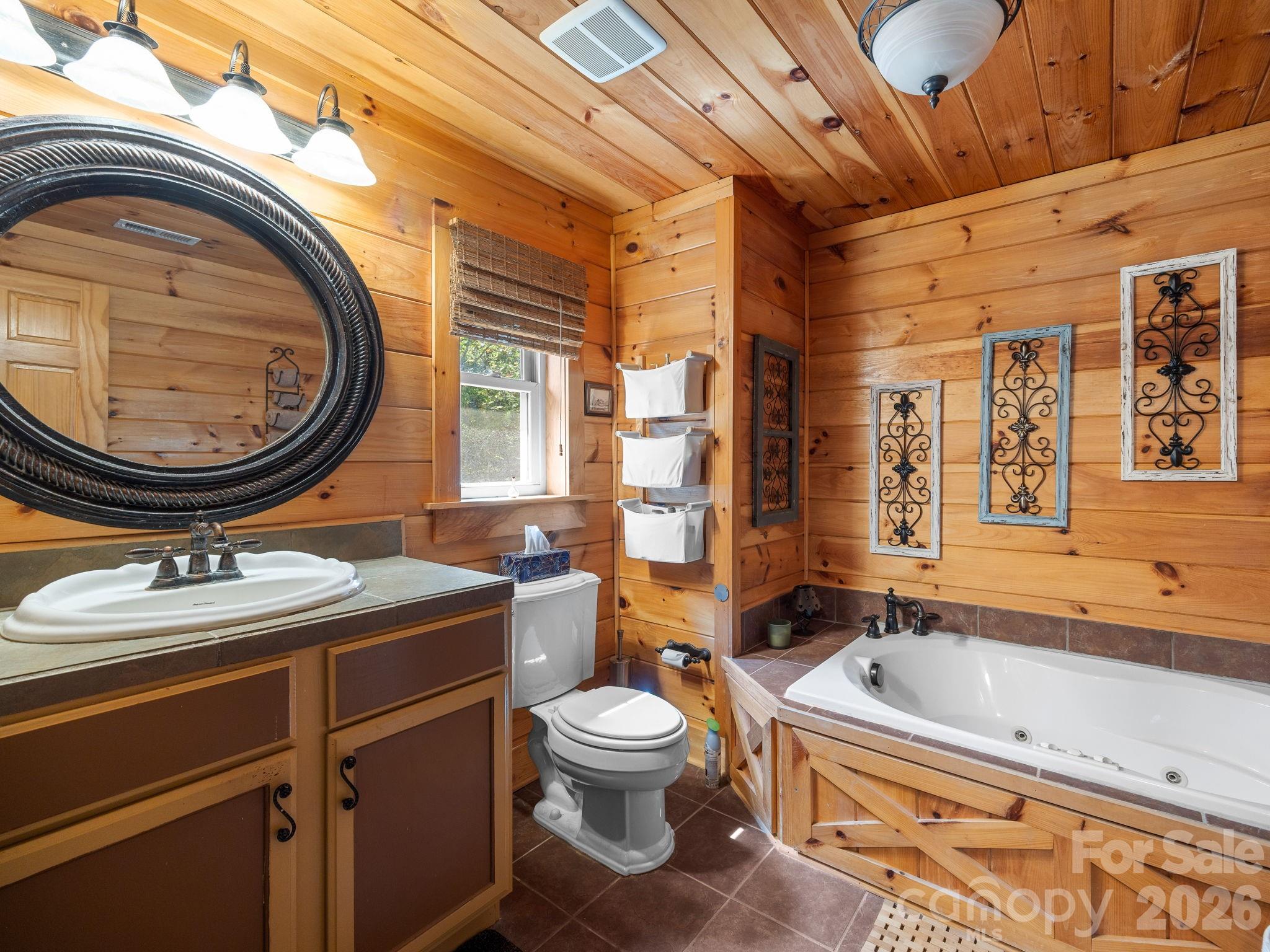 190 Elliot Lane — Rutherfordton